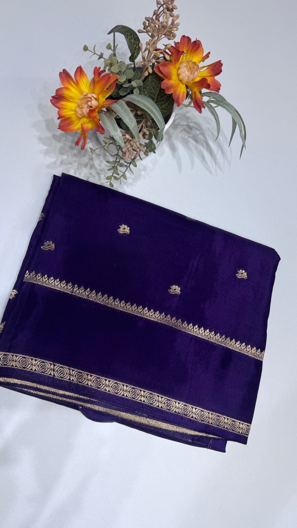 Semi Munga Crepe with Gap Border