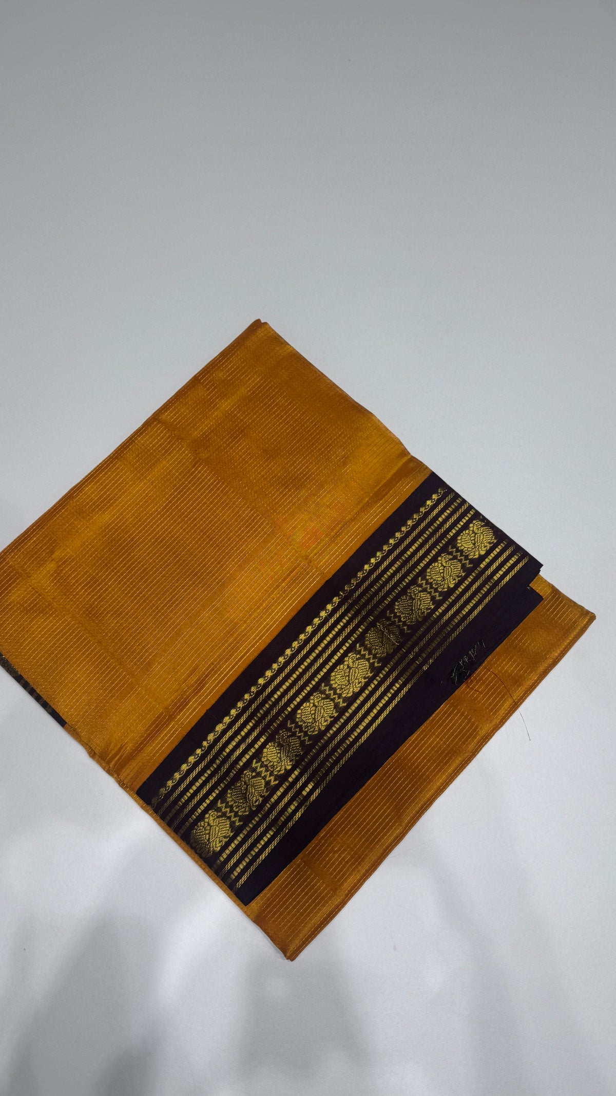 Vairoosi Pure Silk Cotton Saree with Korvai Border