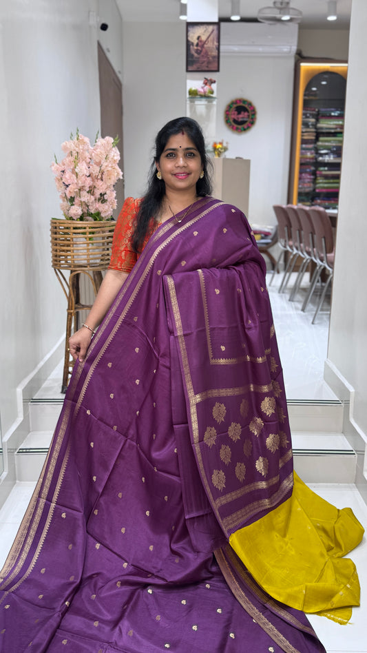 Semi Munga Crepe with Gap Border