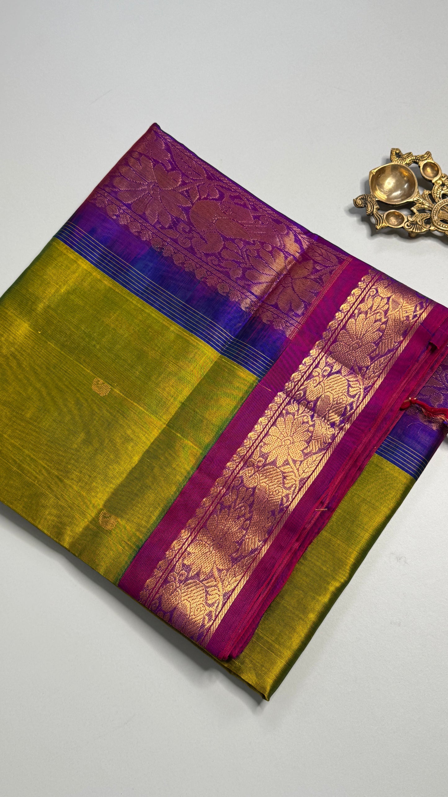 Buttas Pure Silk Cotton Saree with Korvai Borders