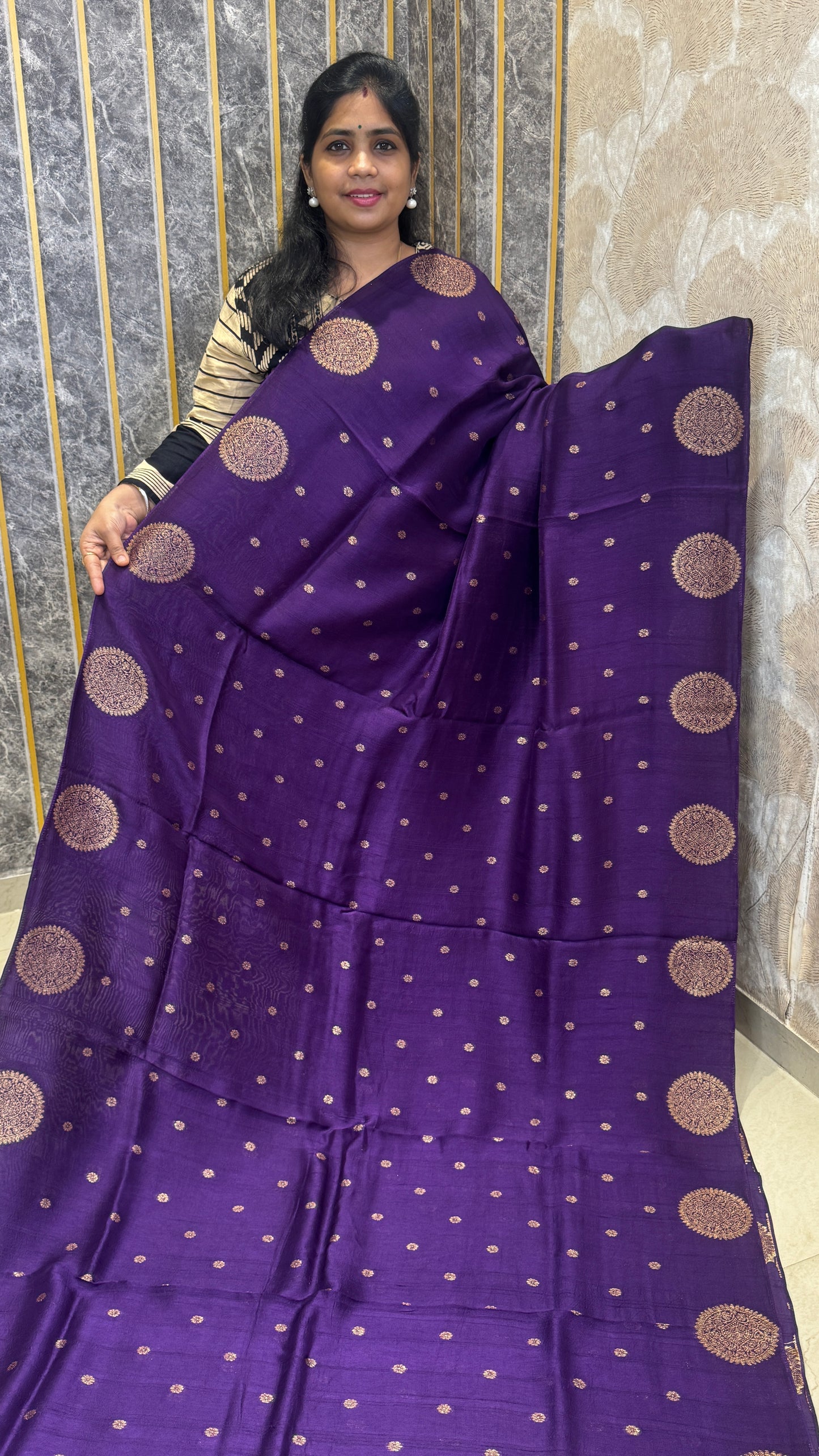 Tussar Georgette Saree with Motifs Border