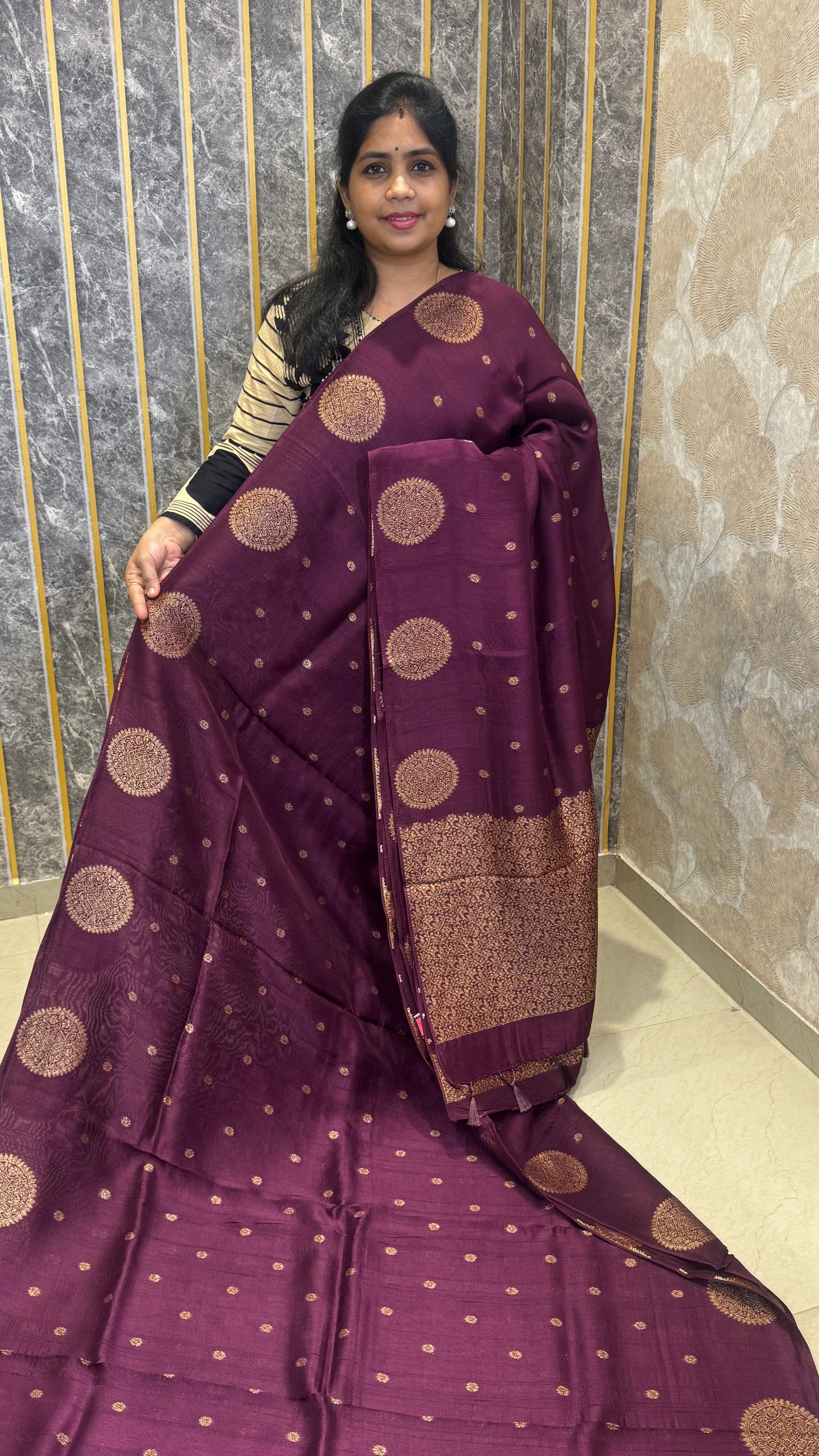 Tussar Georgette Saree with Motifs Border