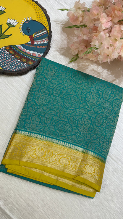 Banaras Wrinkle Geogrette Saree