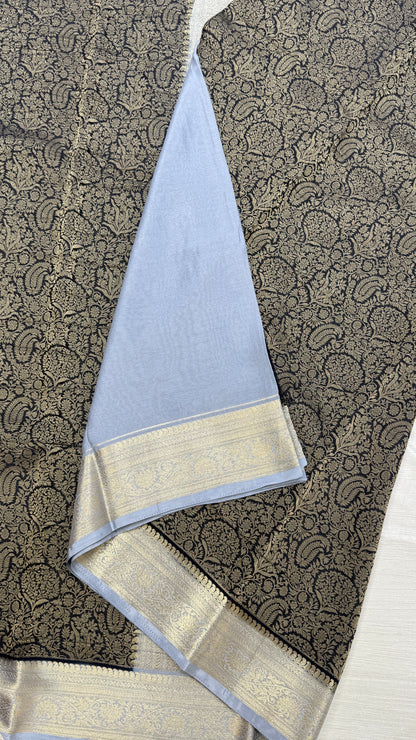 Banaras Wrinkle Geogrette Saree