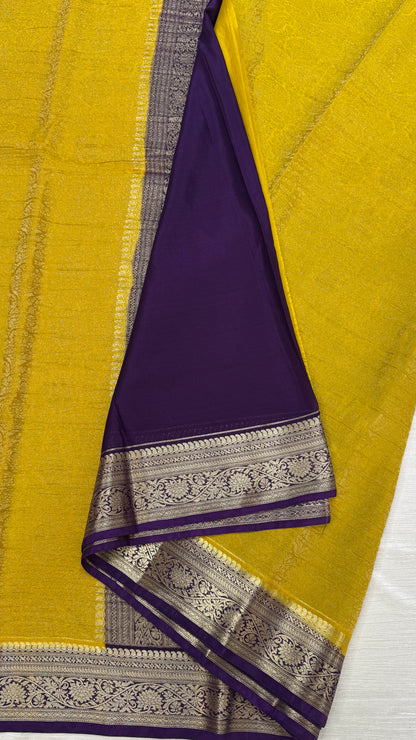 Banaras Wrinkle Geogrette Saree