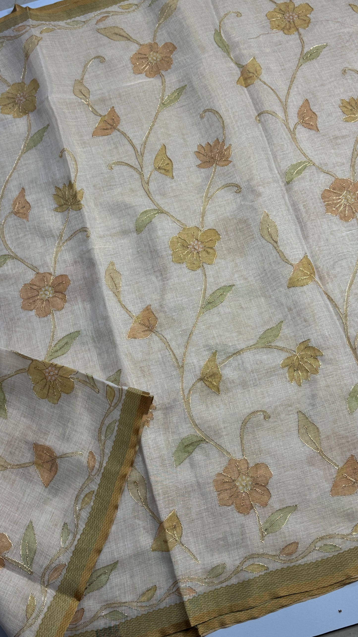 Tissue linen Saree with Pitta Work Embroidery Saree
