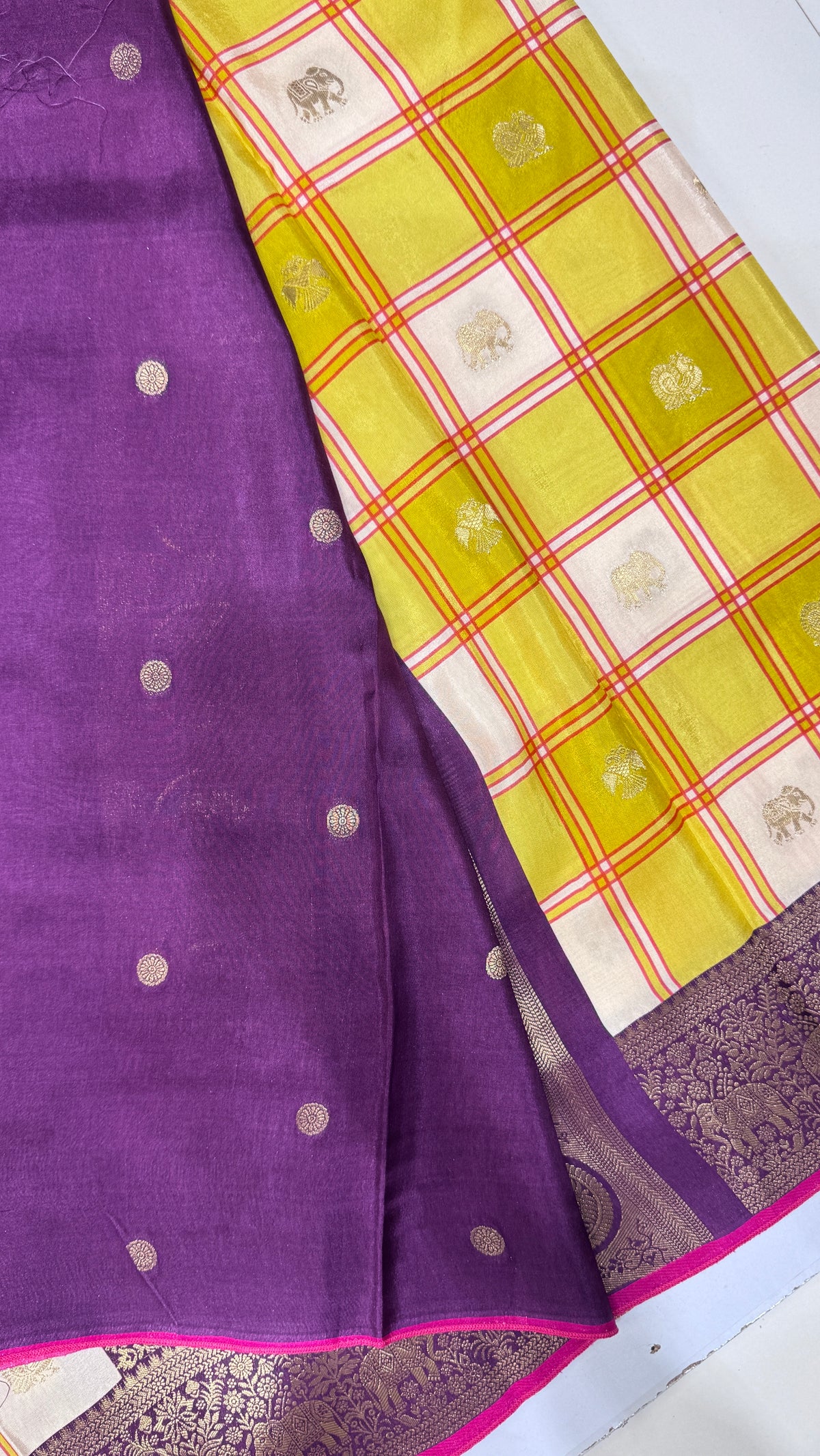 Checks Viscose Crepe Saree