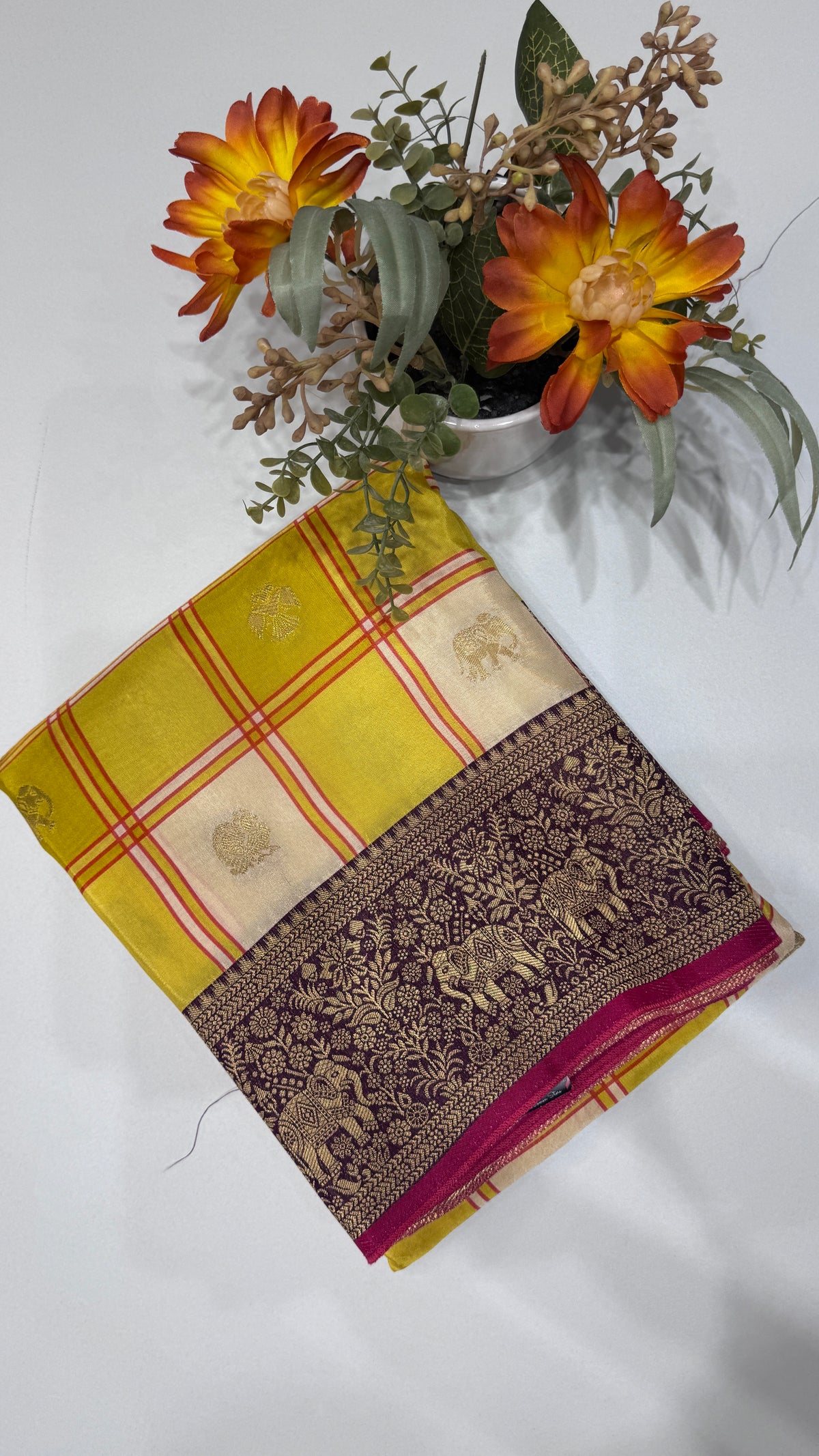 Checks Viscose Crepe Saree