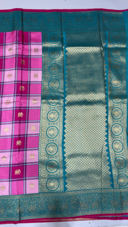 Checks Viscose Crepe Saree