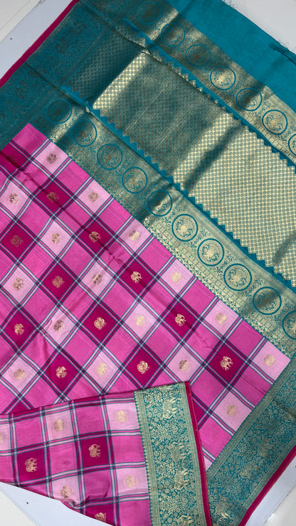 Checks Viscose Crepe Saree