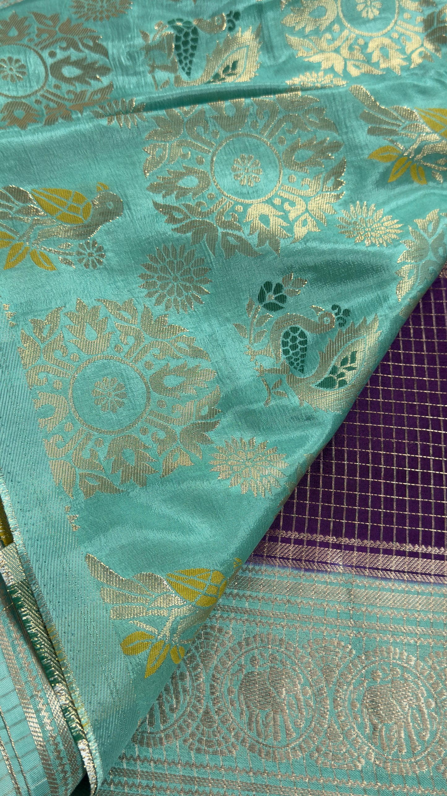 Vintage Style Semi Munga Crepe Saree