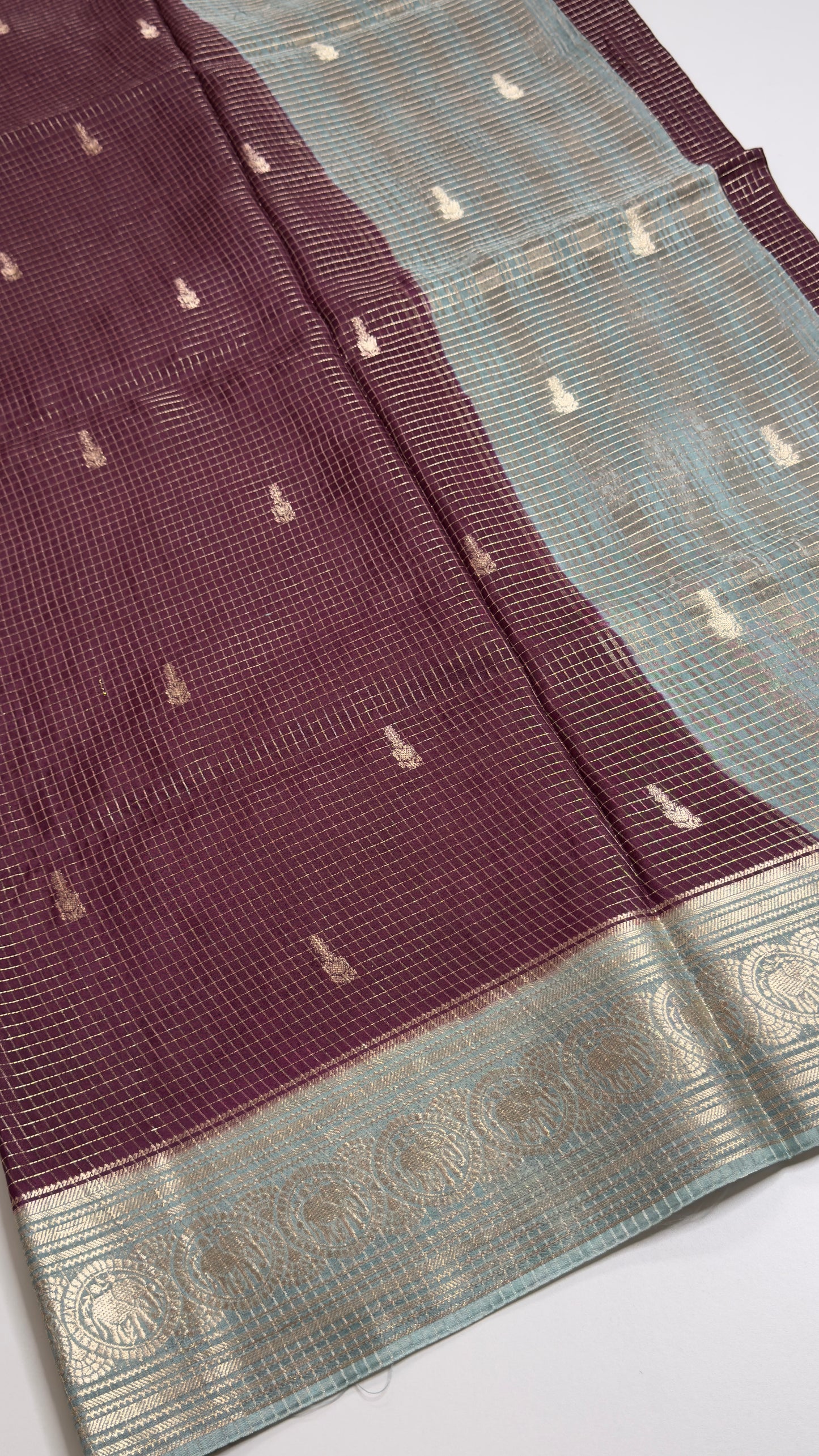 Vintage Style Semi Munga Crepe Saree