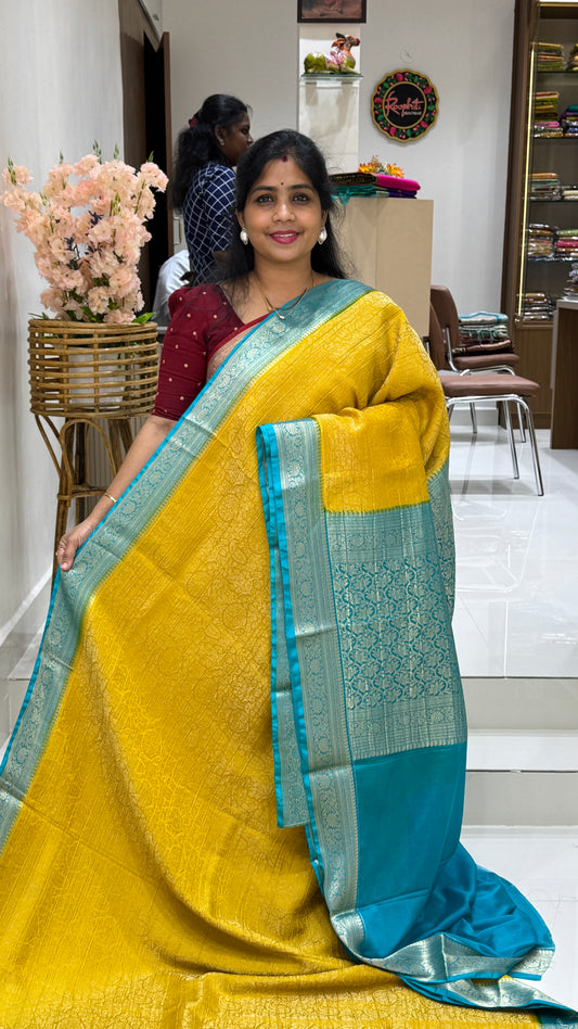 Banaras Wrinkle Geogrette Saree
