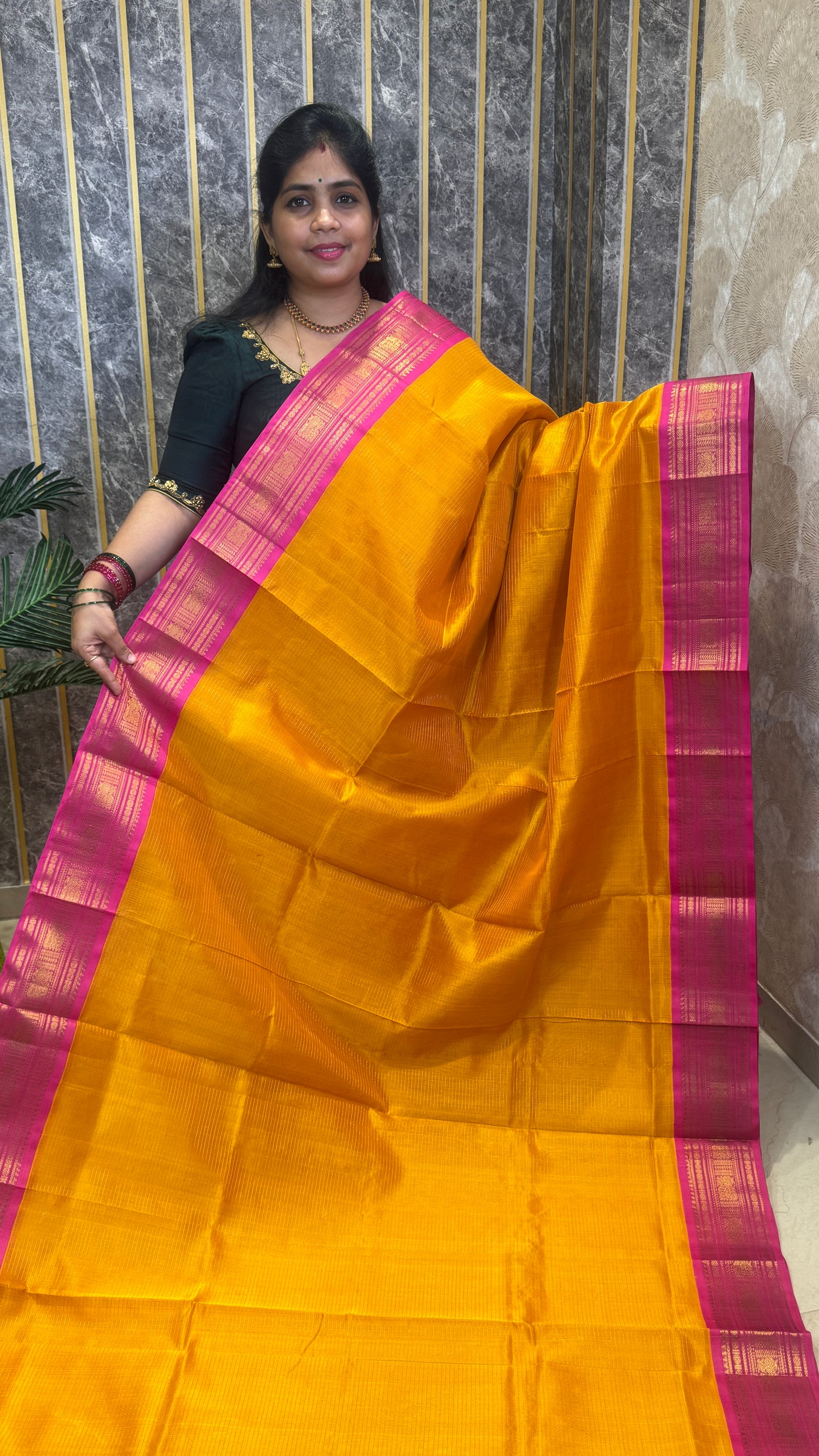 Vairoosi Pure Silk Cotton Saree with Korvai Border
