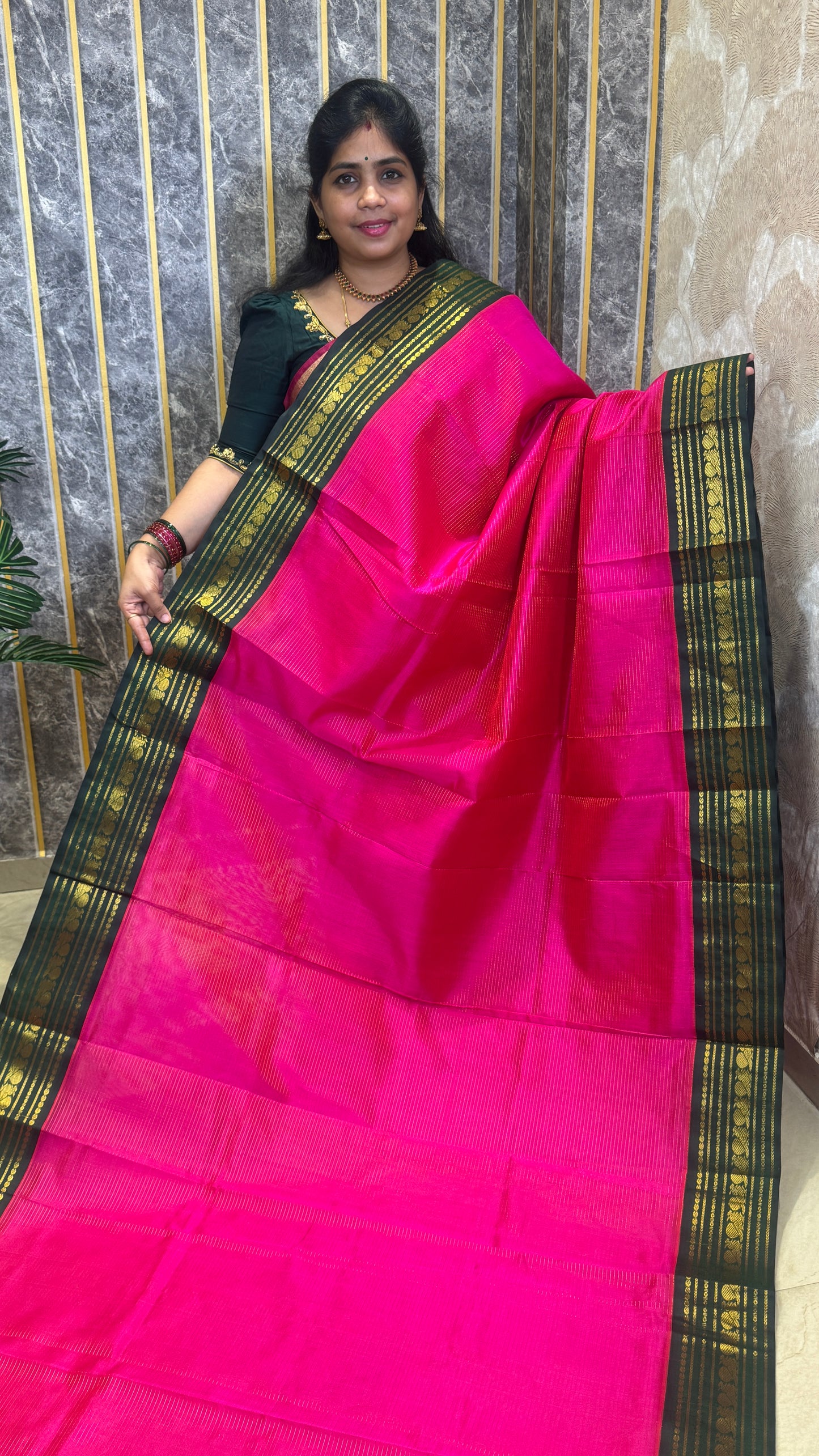 Vairoosi Pure Silk Cotton Saree with Korvai Border