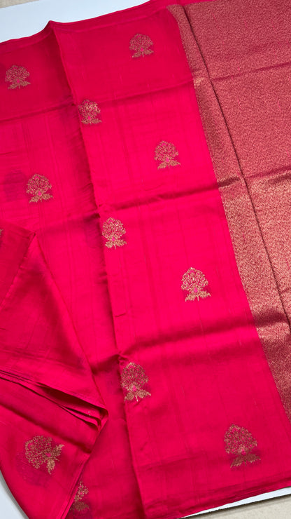 Borderless Semi Raw Silk Saree