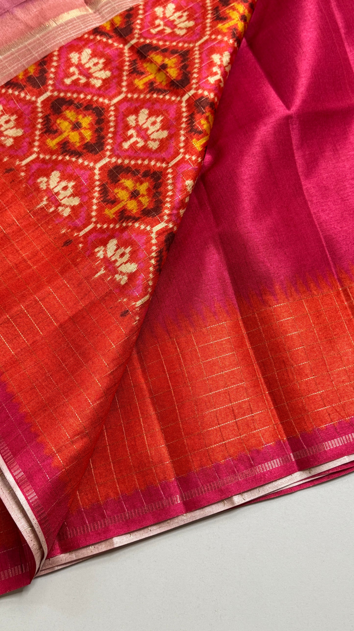 Semi Raw Silk Saree with Contrast Checks Border