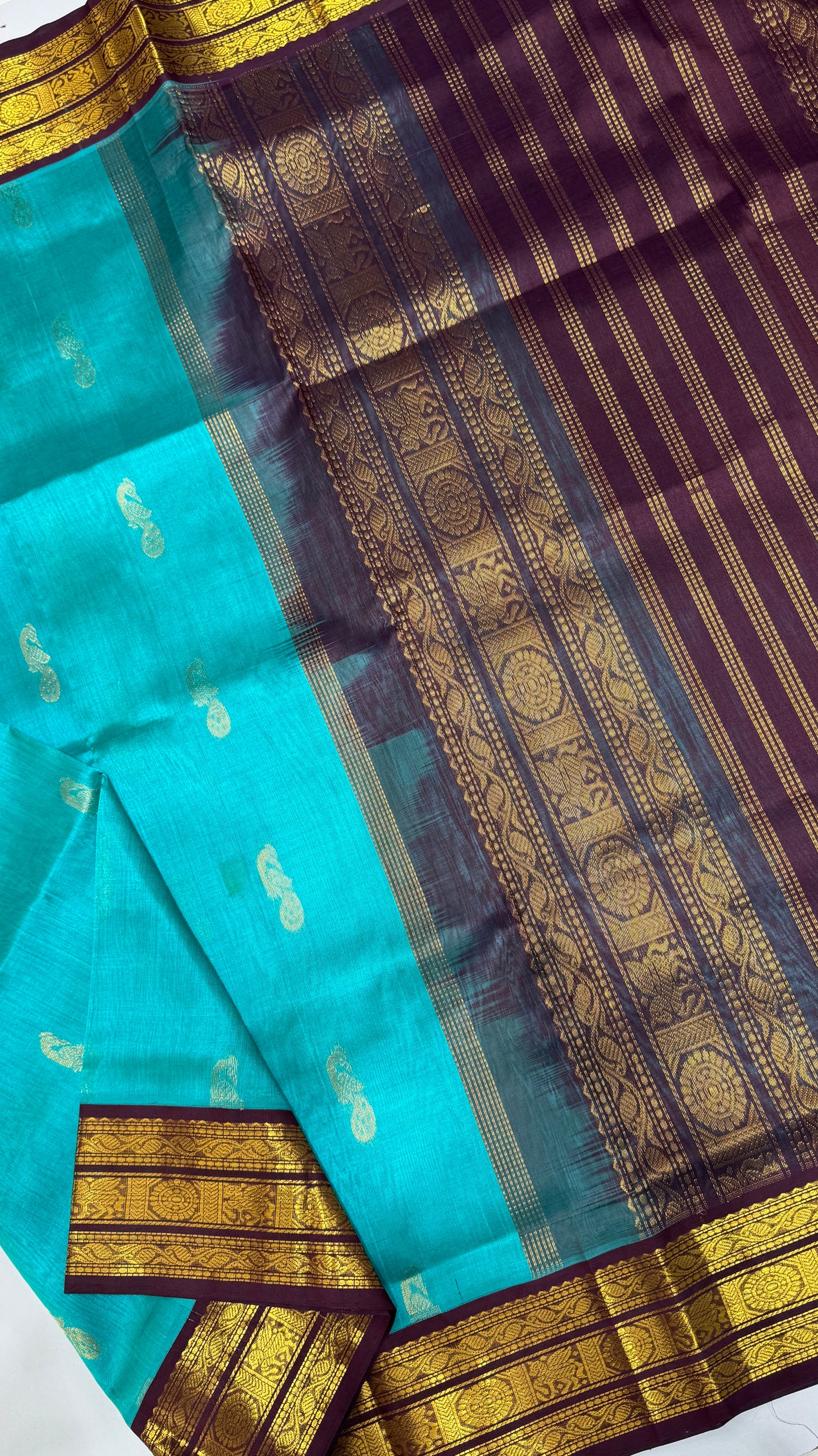 Buttas Pure Silk Cotton Saree