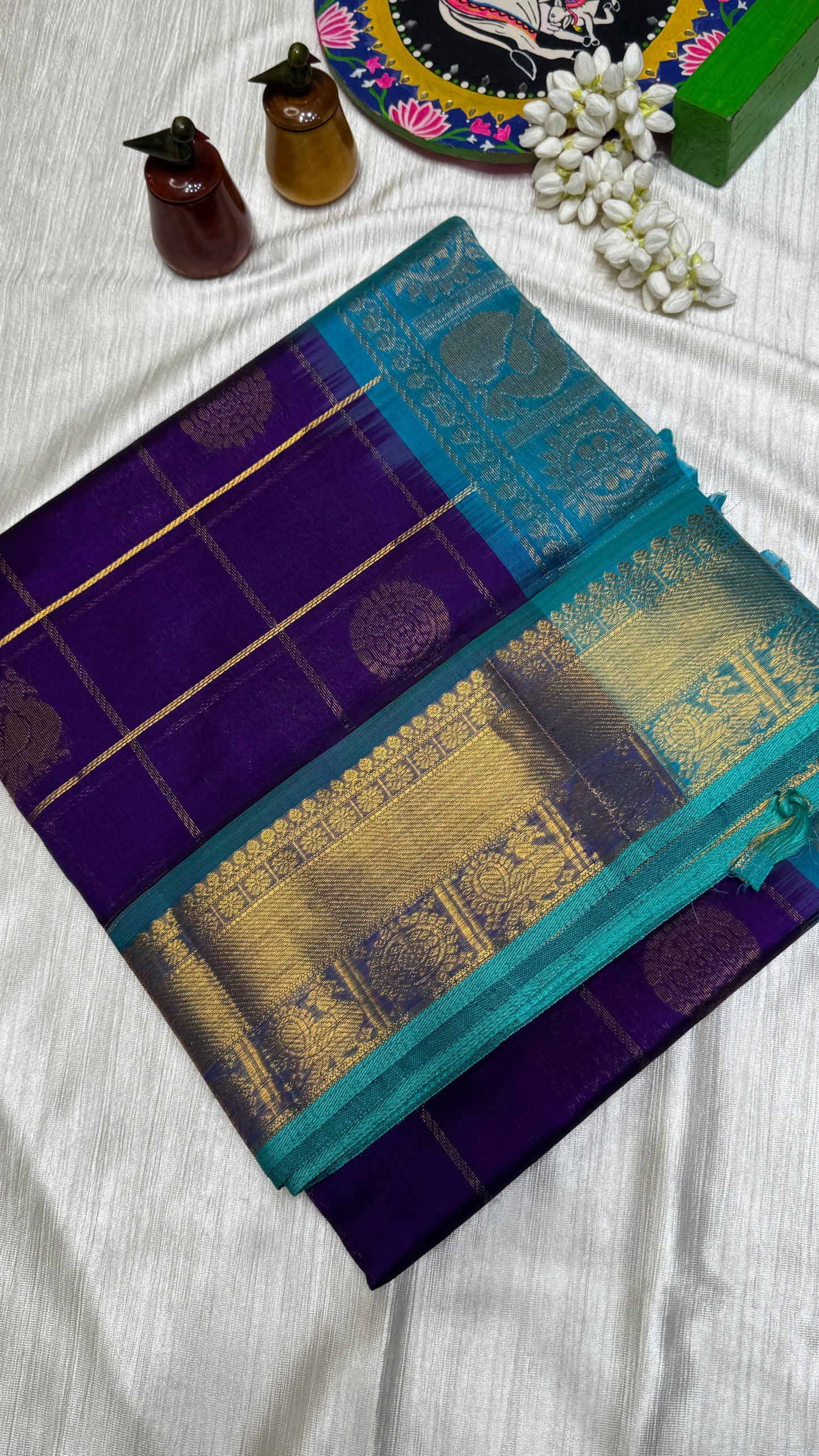 Mayil & Chakram Butta Pure Silk Cotton Saree