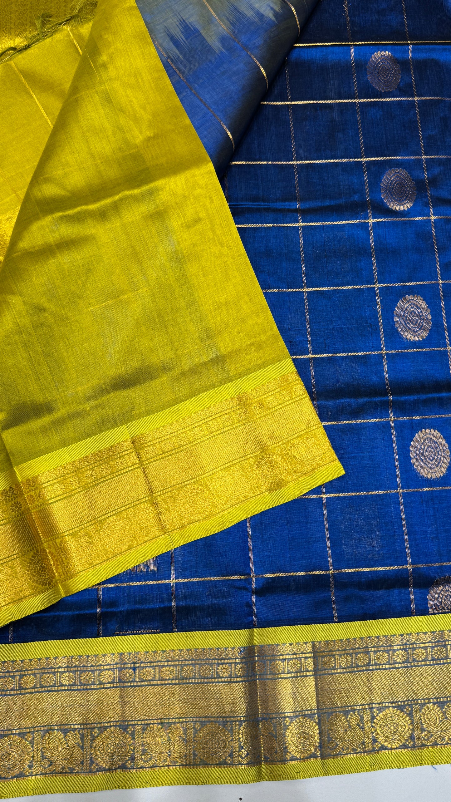 Mayil & Chakram Butta Pure Silk Cotton Saree