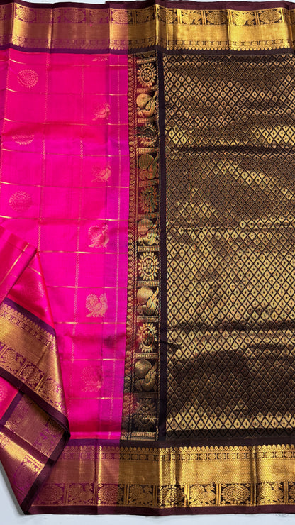 Mayil & Chakram Butta Pure Silk Cotton Saree