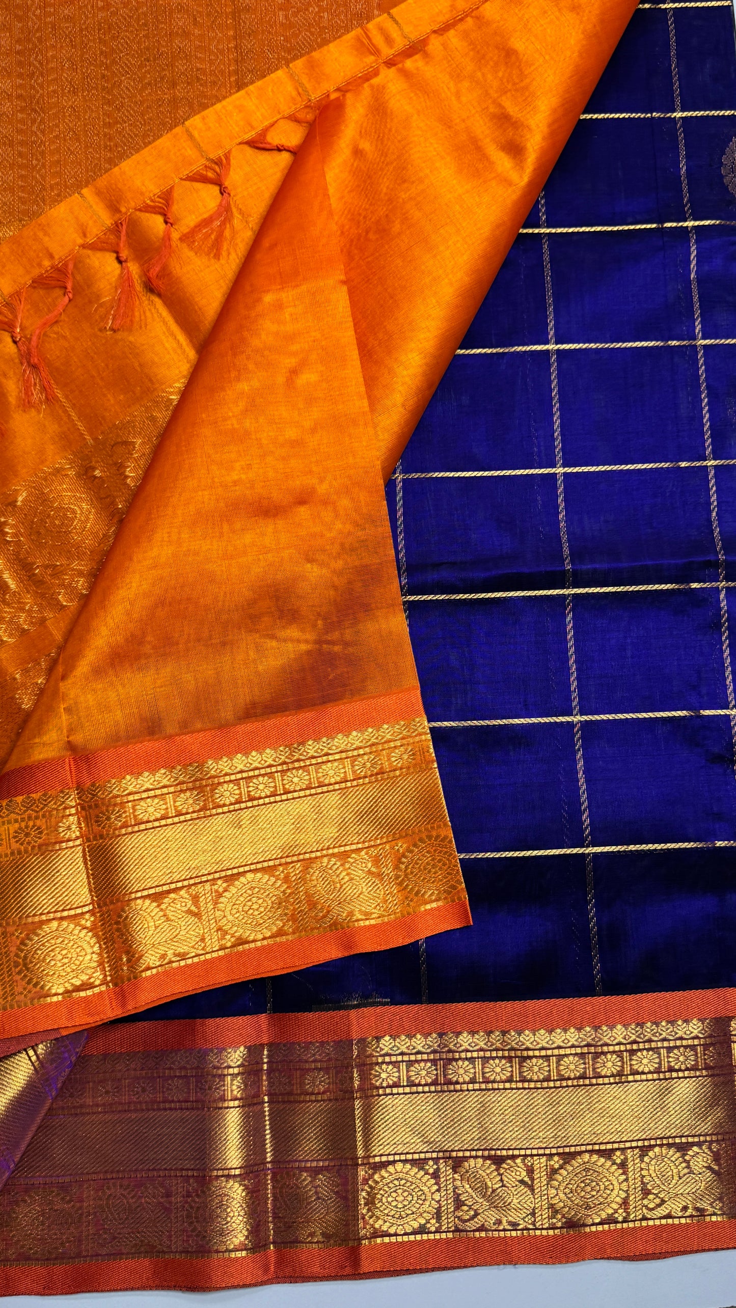 Mayil & Chakram Butta Pure Silk Cotton Saree