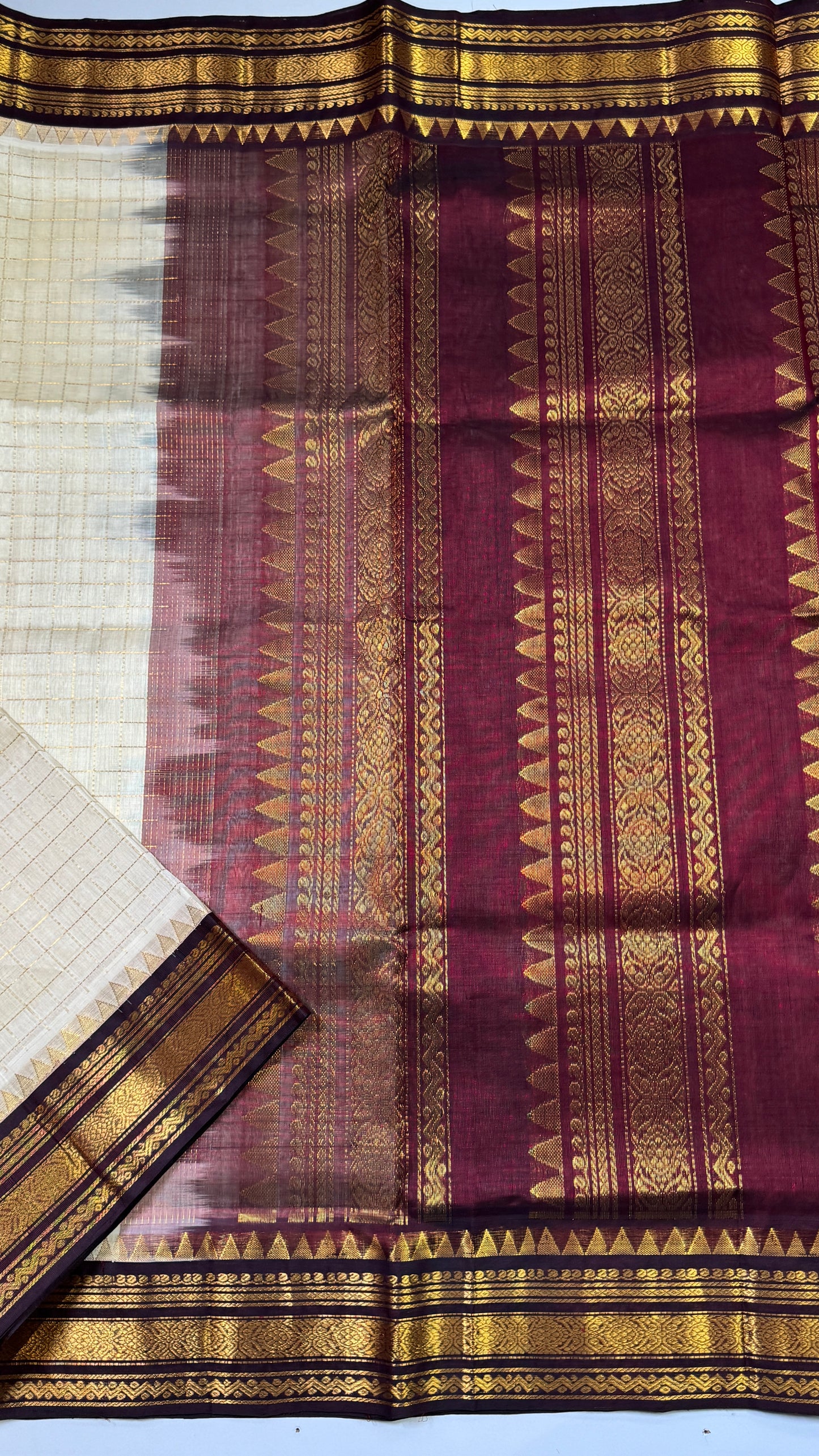 Zari Checks Pure Silk Cotton Saree with Korvai Border