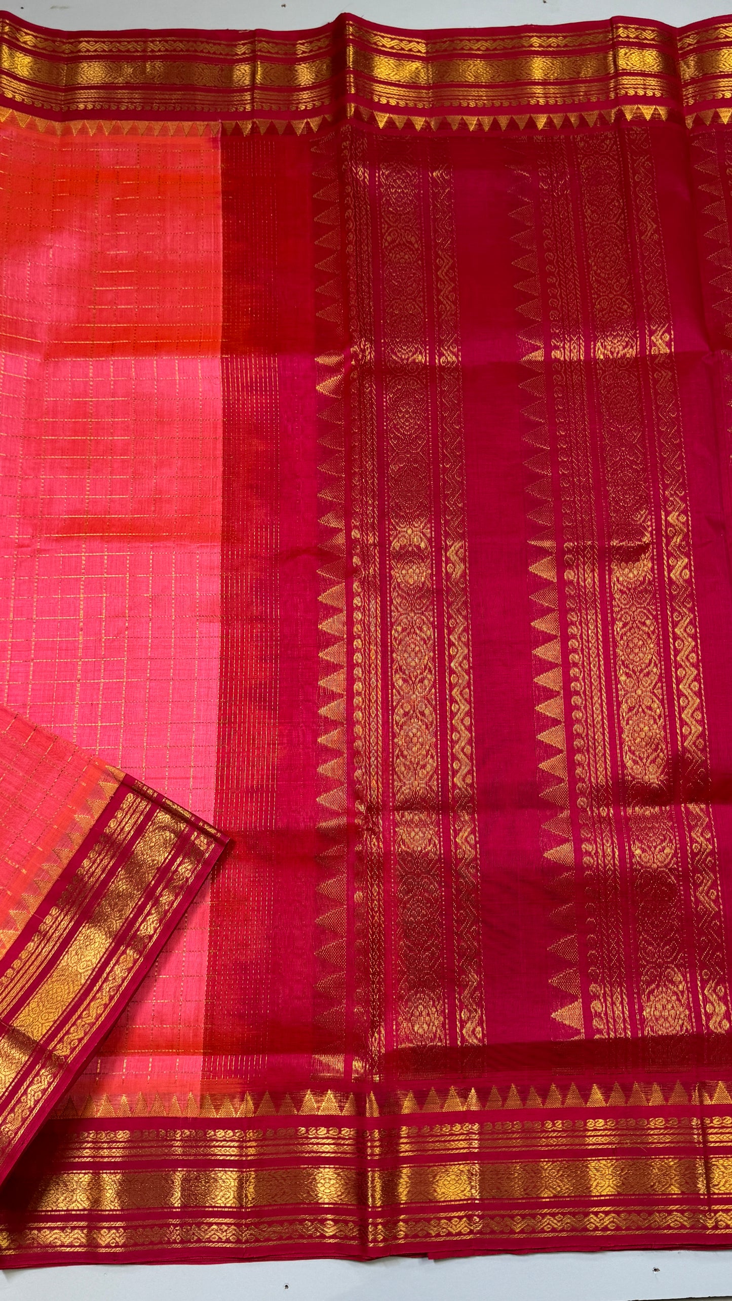 Zari Checks Pure Silk Cotton Saree with Korvai Border