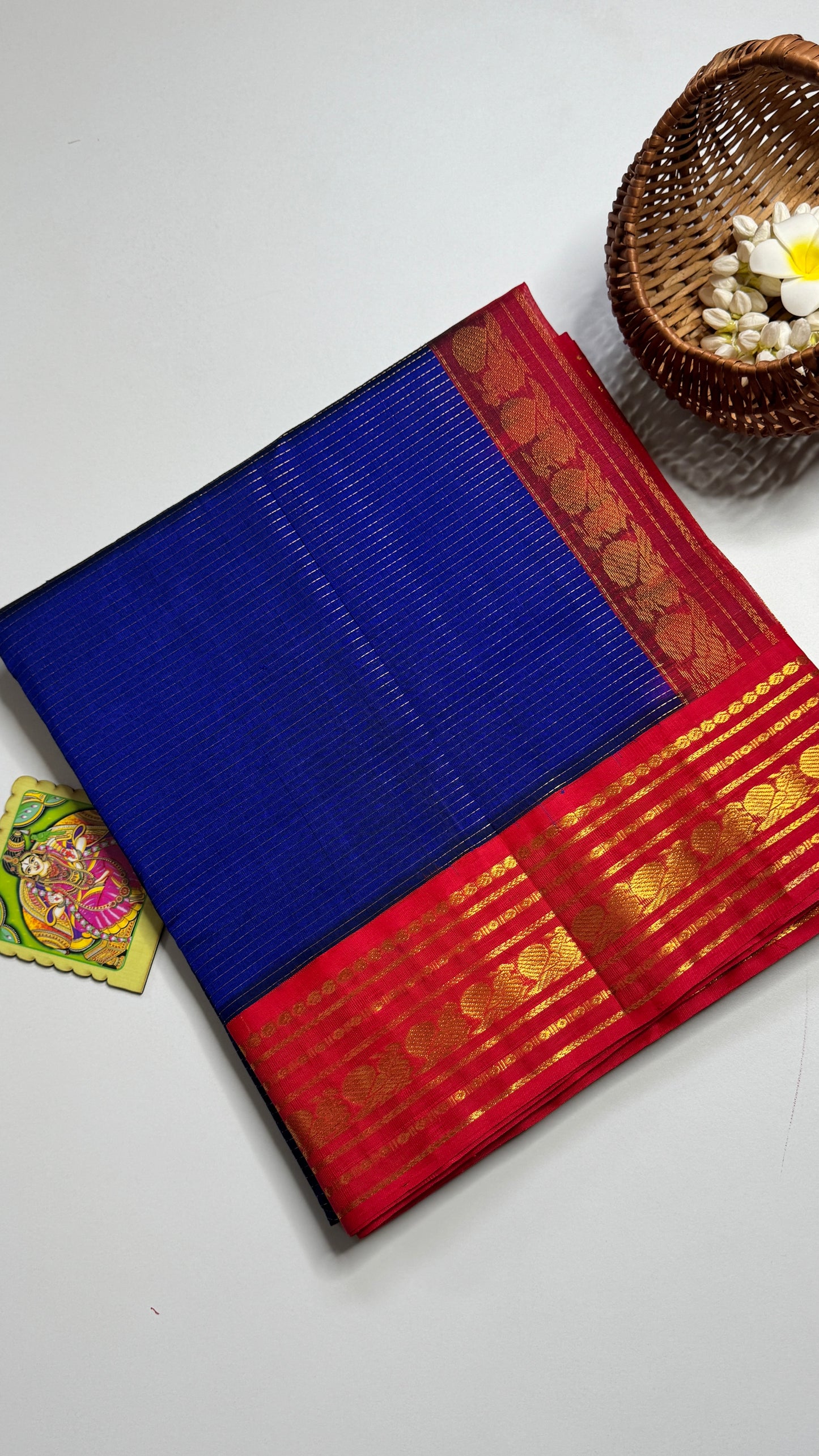 Vairoosi Pure Silk Cotton Saree with Korvai Borders