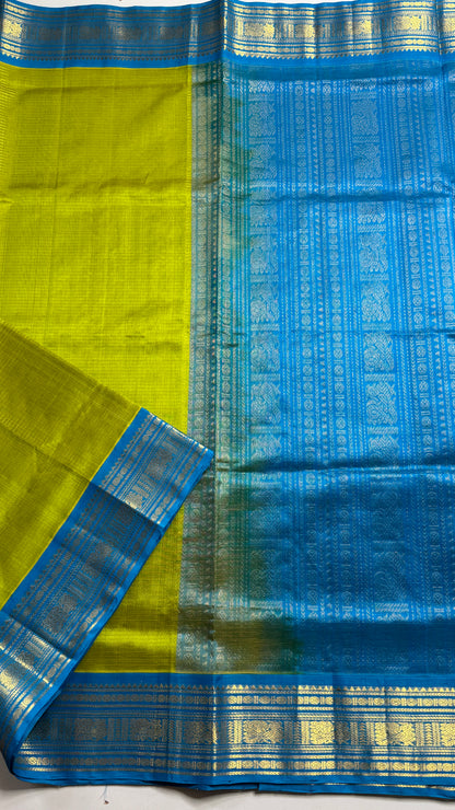 Vairoosi Pure Silk Cotton Saree with Korvai Borders