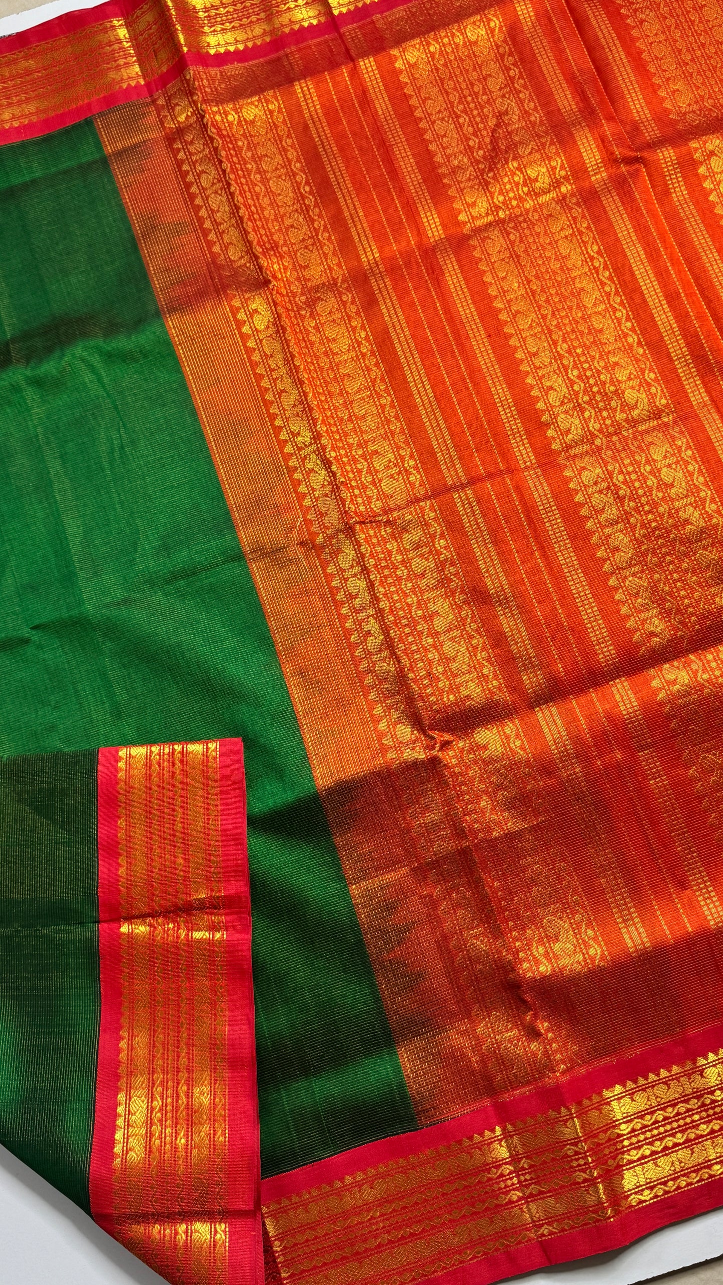 Vairoosi Pure Silk Cotton Saree with Korvai Borders