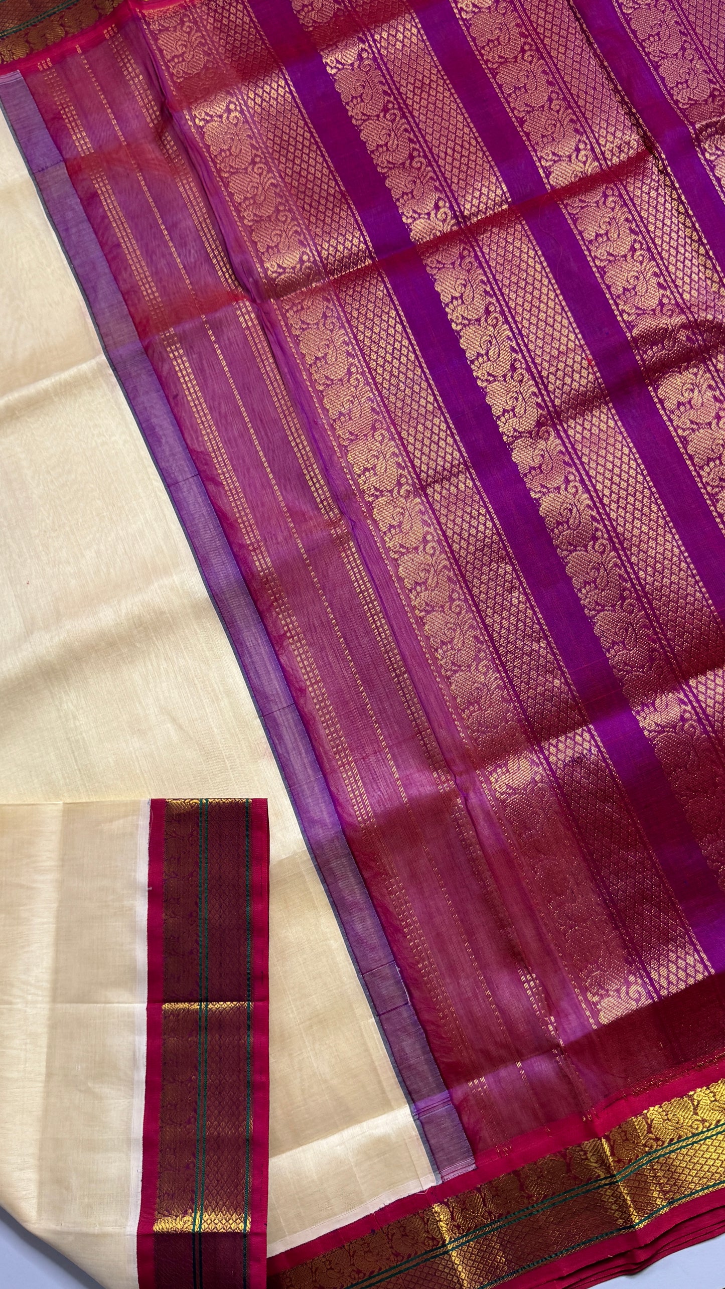 Plain Pure Silk Cotton Saree with Korvai Border