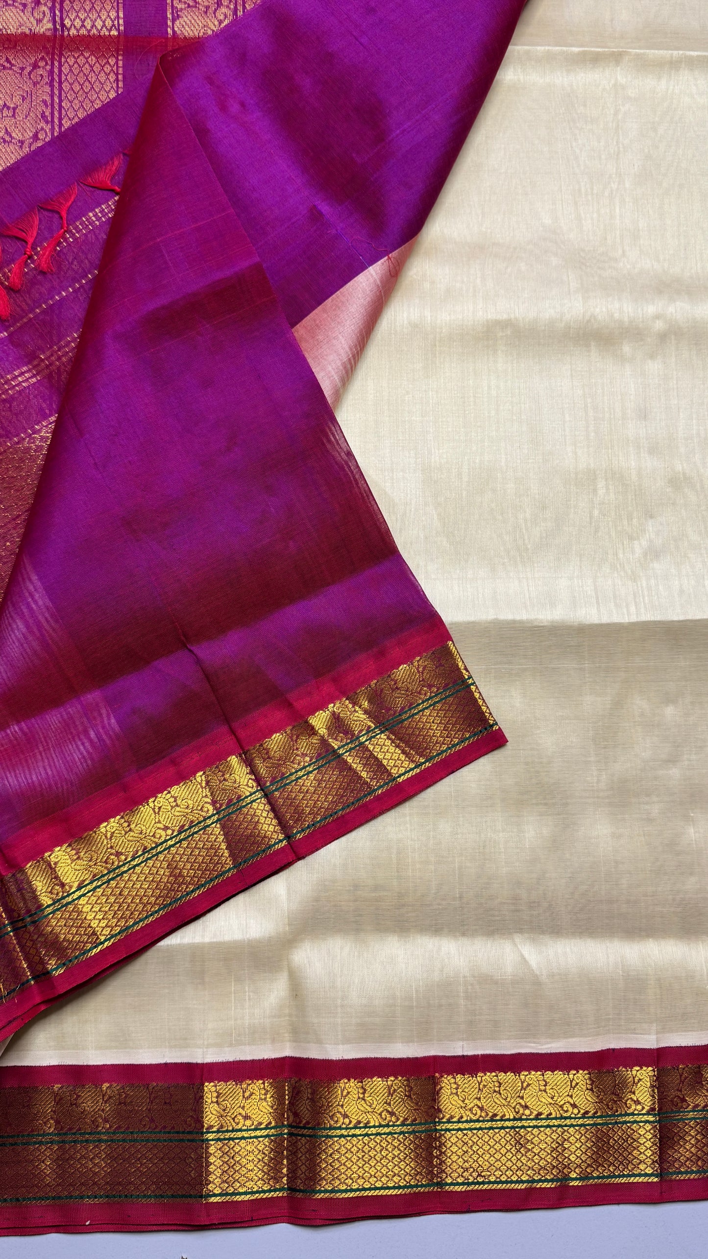 Plain Pure Silk Cotton Saree with Korvai Border