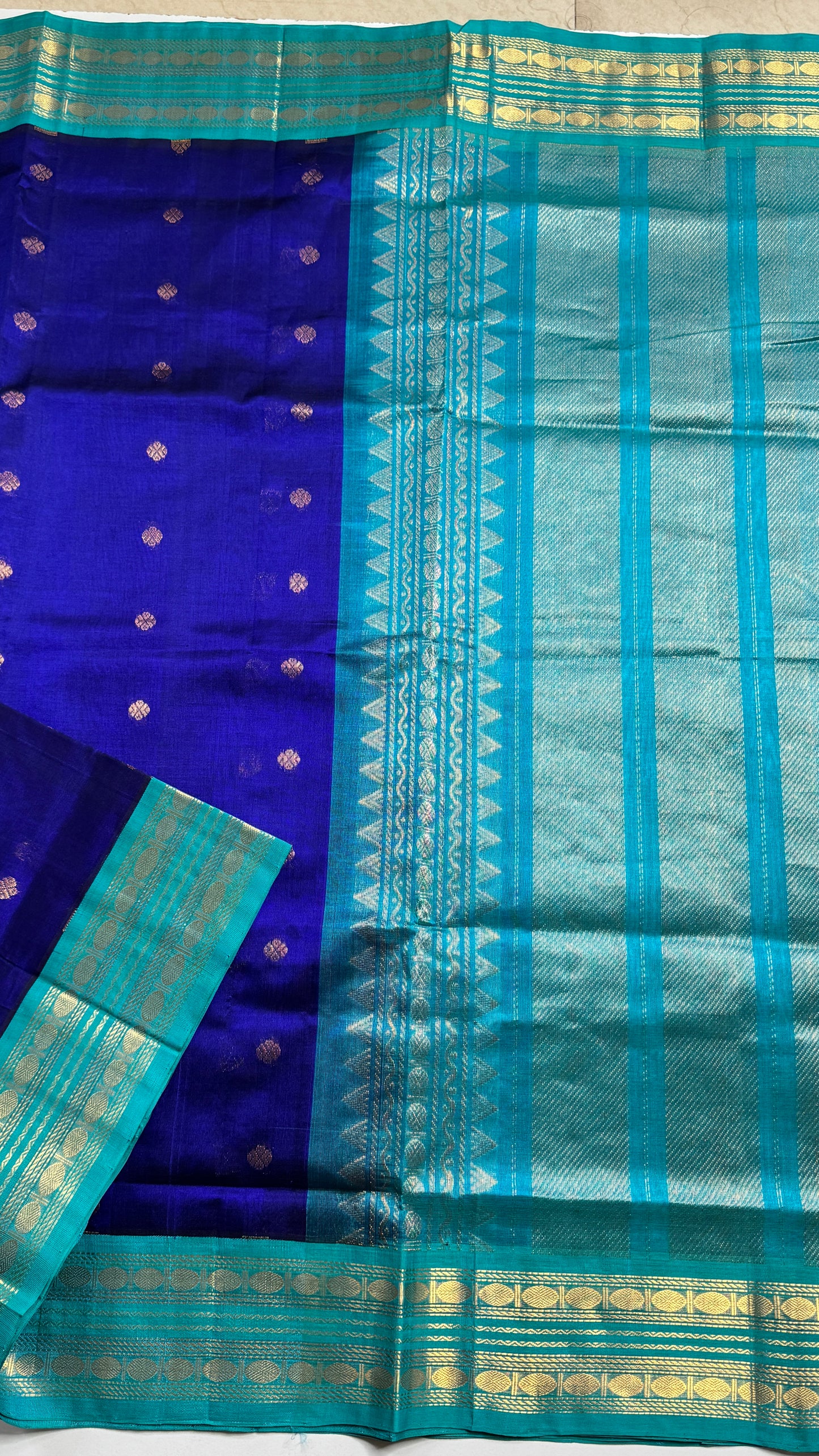 Buttas Pure Silk Cotton Saree