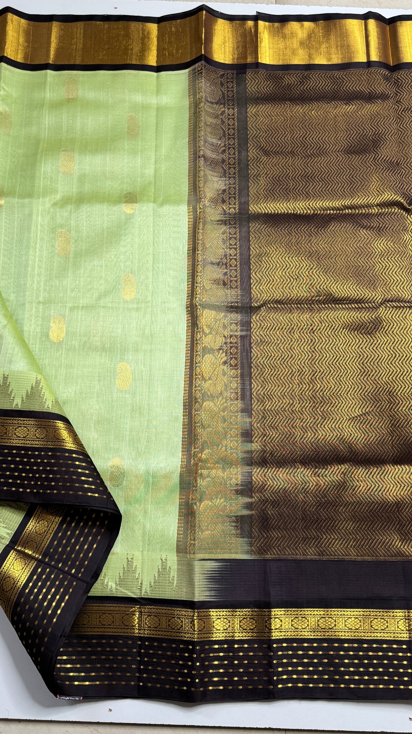 Buttas Pure Silk Cotton Saree