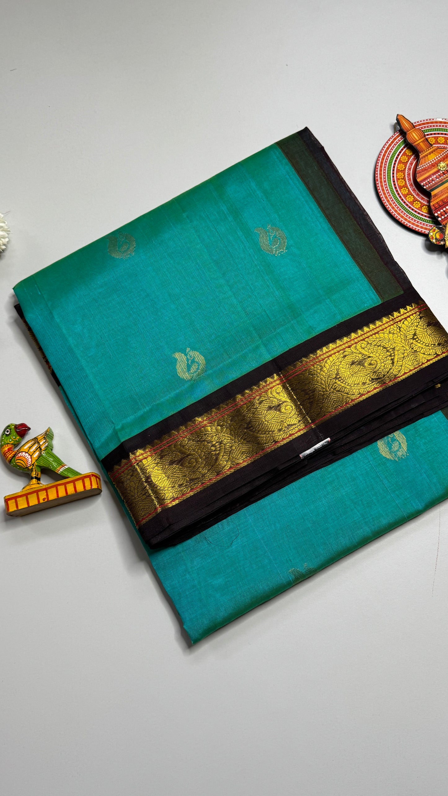 Buttas Pure Silk Cotton Saree