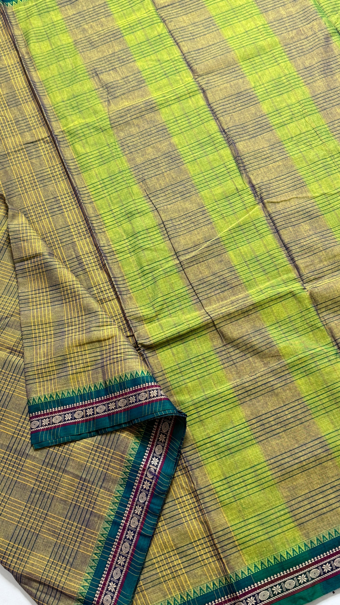 Mercerised Narayanpet Checkered Saree