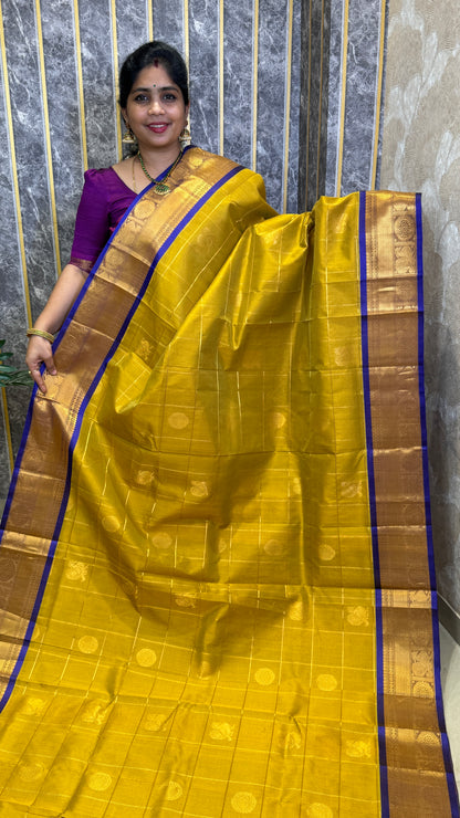 Mayil & Chakram Butta Pure Silk Cotton Saree