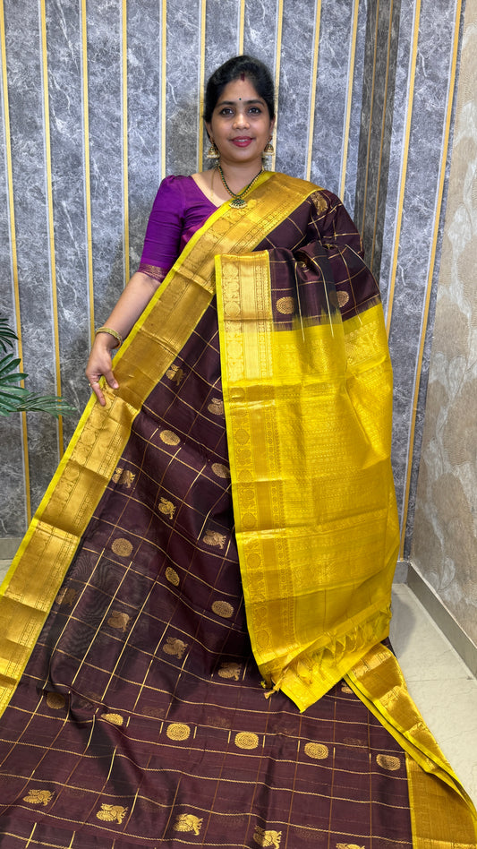 Mayil & Chakram Butta Pure Silk Cotton Saree