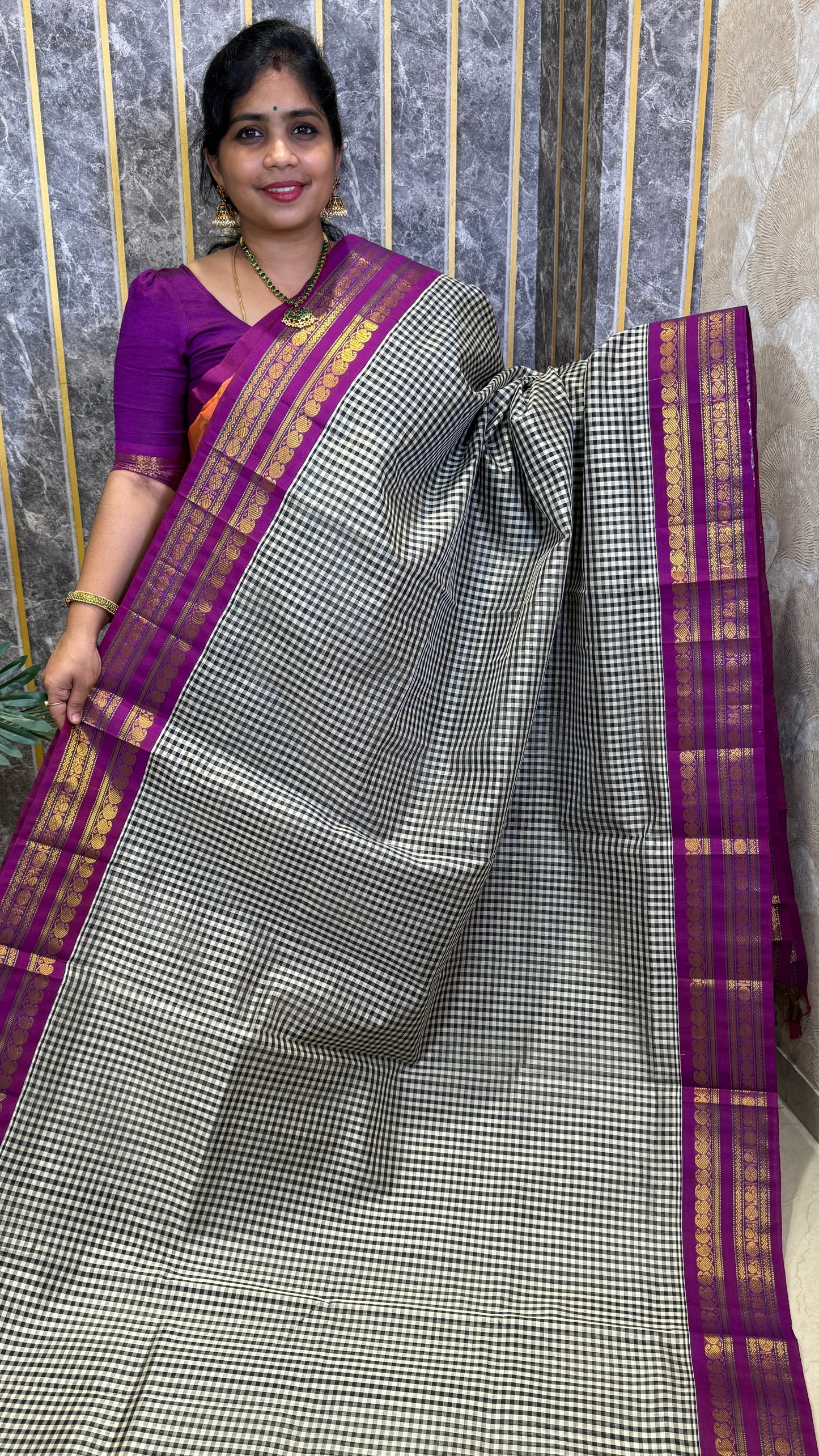 Black & White Checks Pure Silk Cotton with Korvai Border