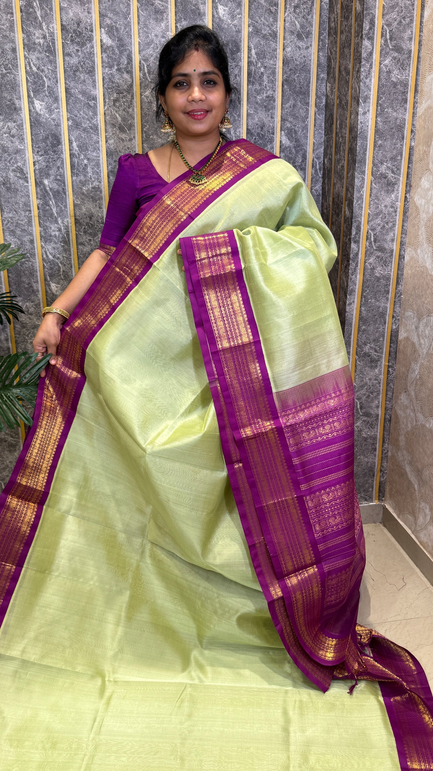 Vairoosi Pure Silk Cotton Saree with Korvai Borders