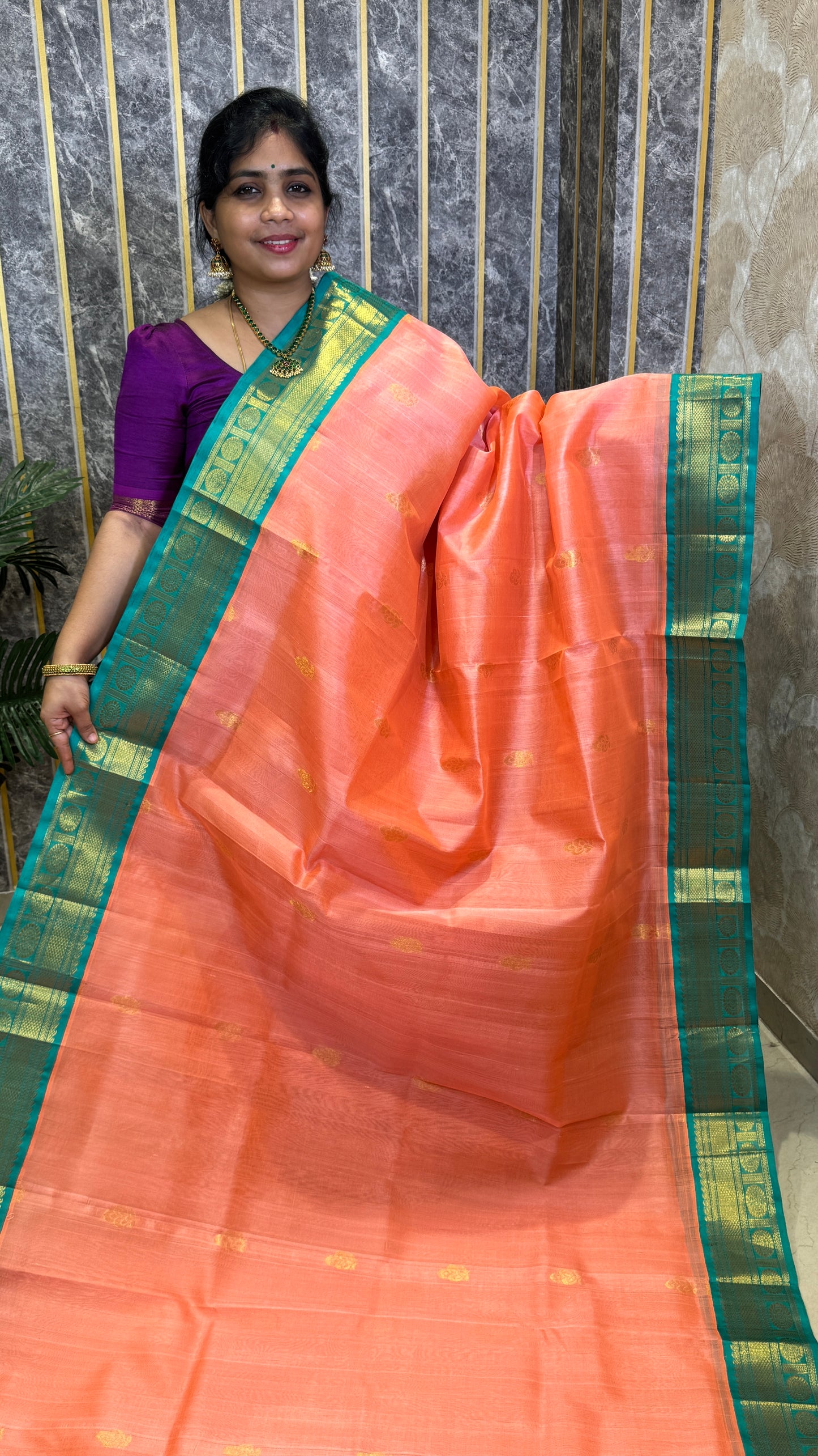 Buttas Pure Silk Cotton Saree