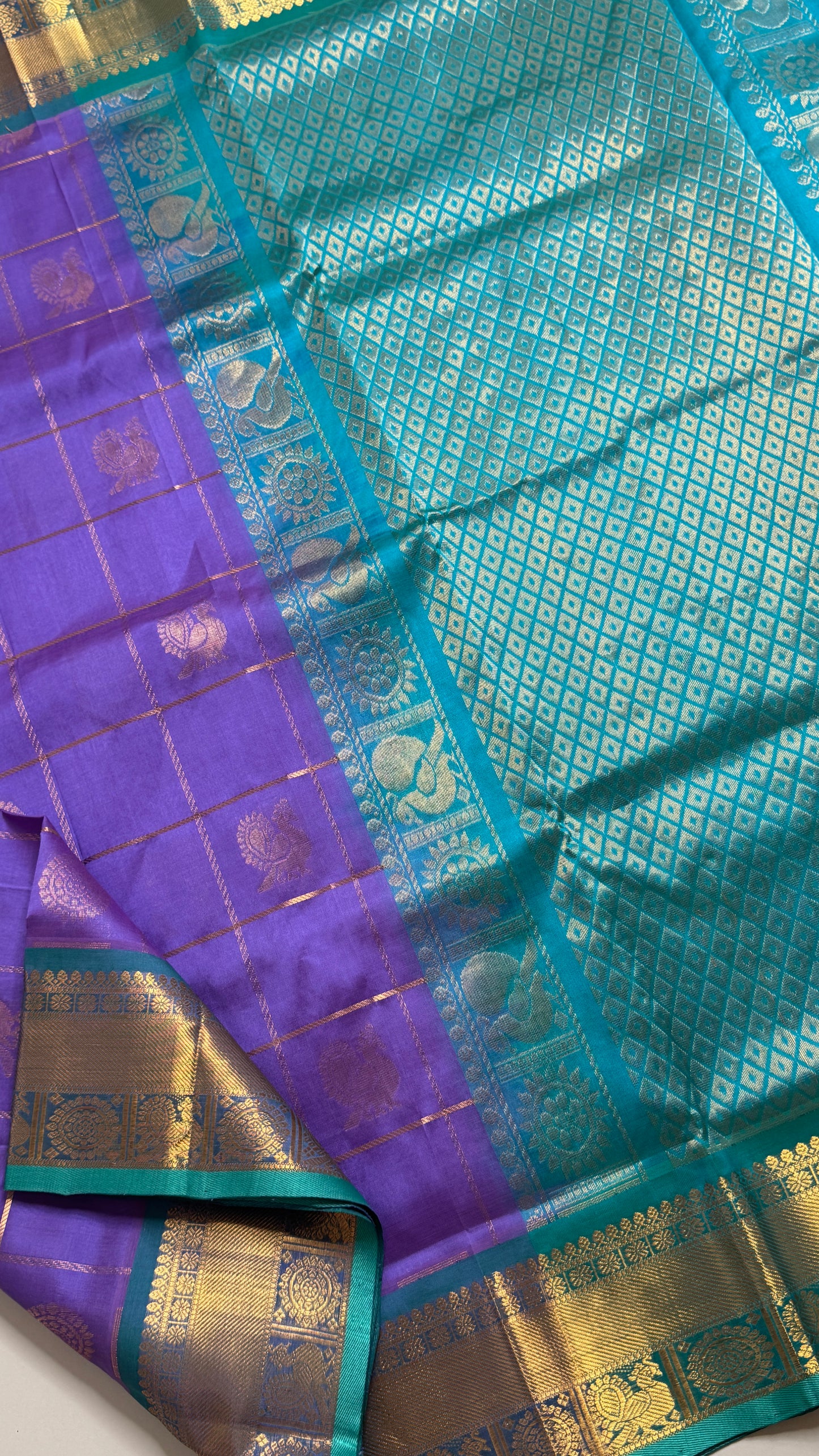 Mayil & Chakram Butta Pure Silk Cotton Saree