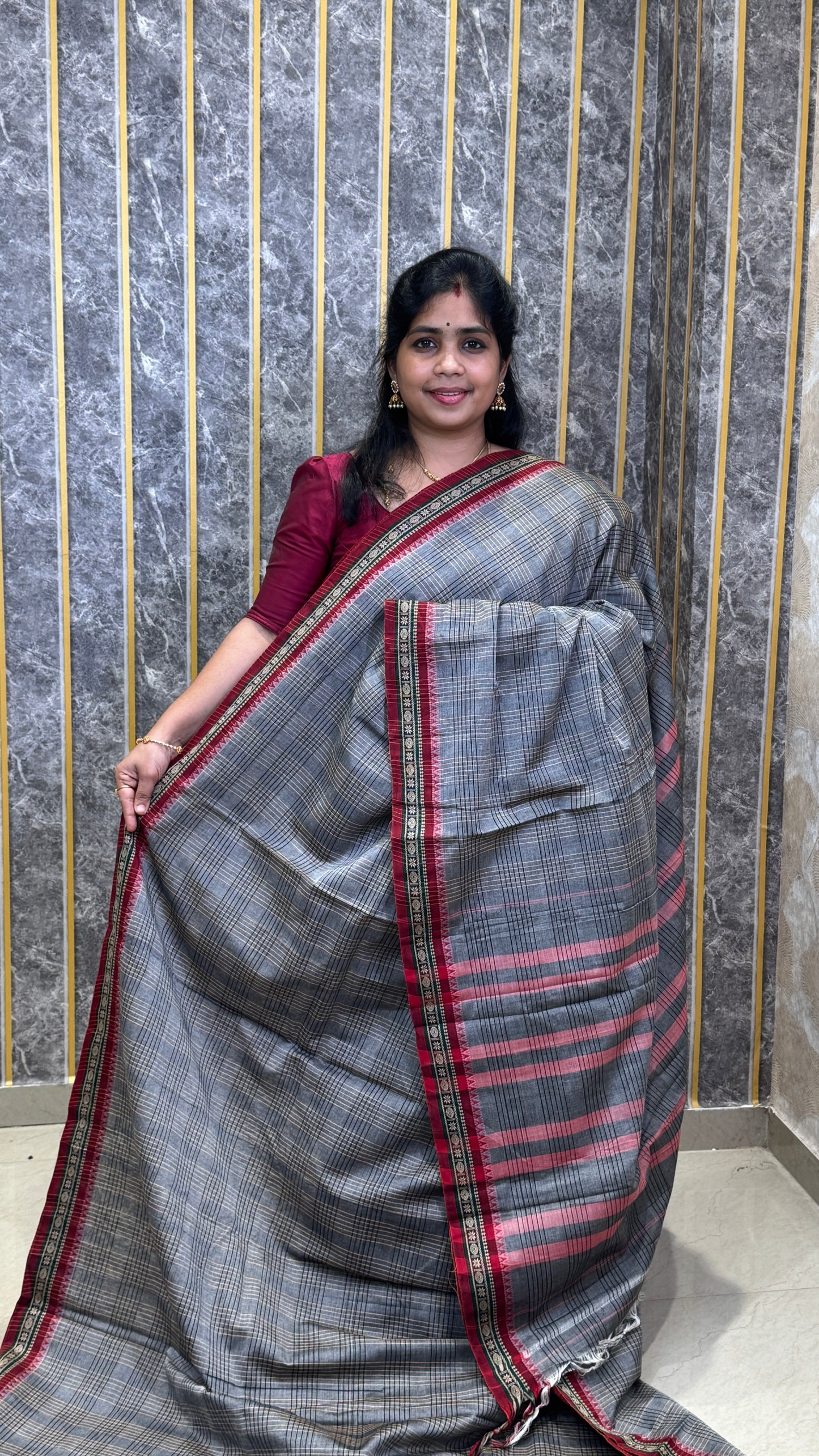 Mercerised Narayanpet Checkered Saree