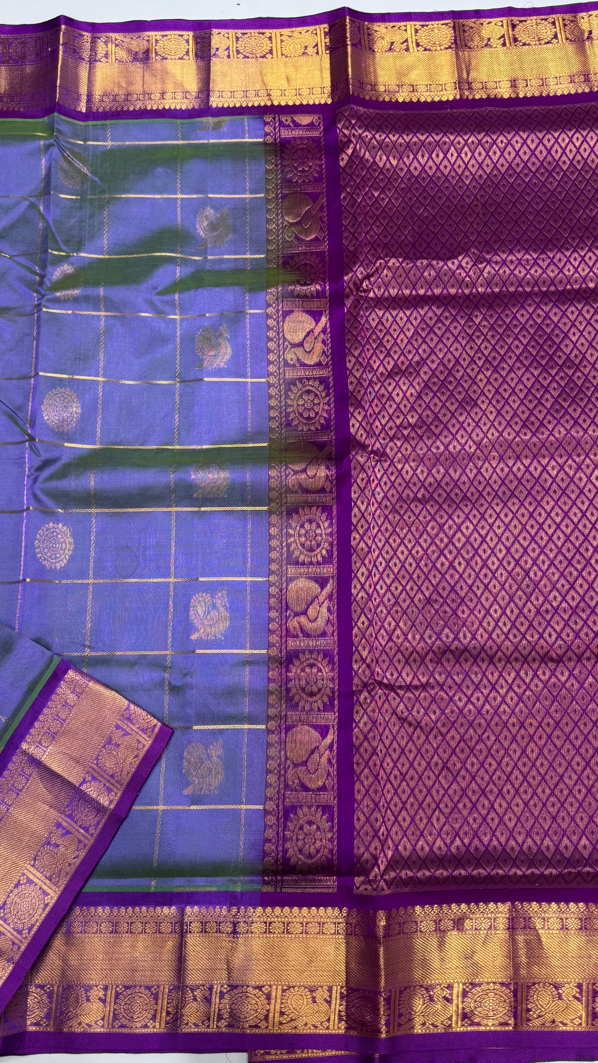 Mayil & Chakram Butta Pure Silk Cotton Saree