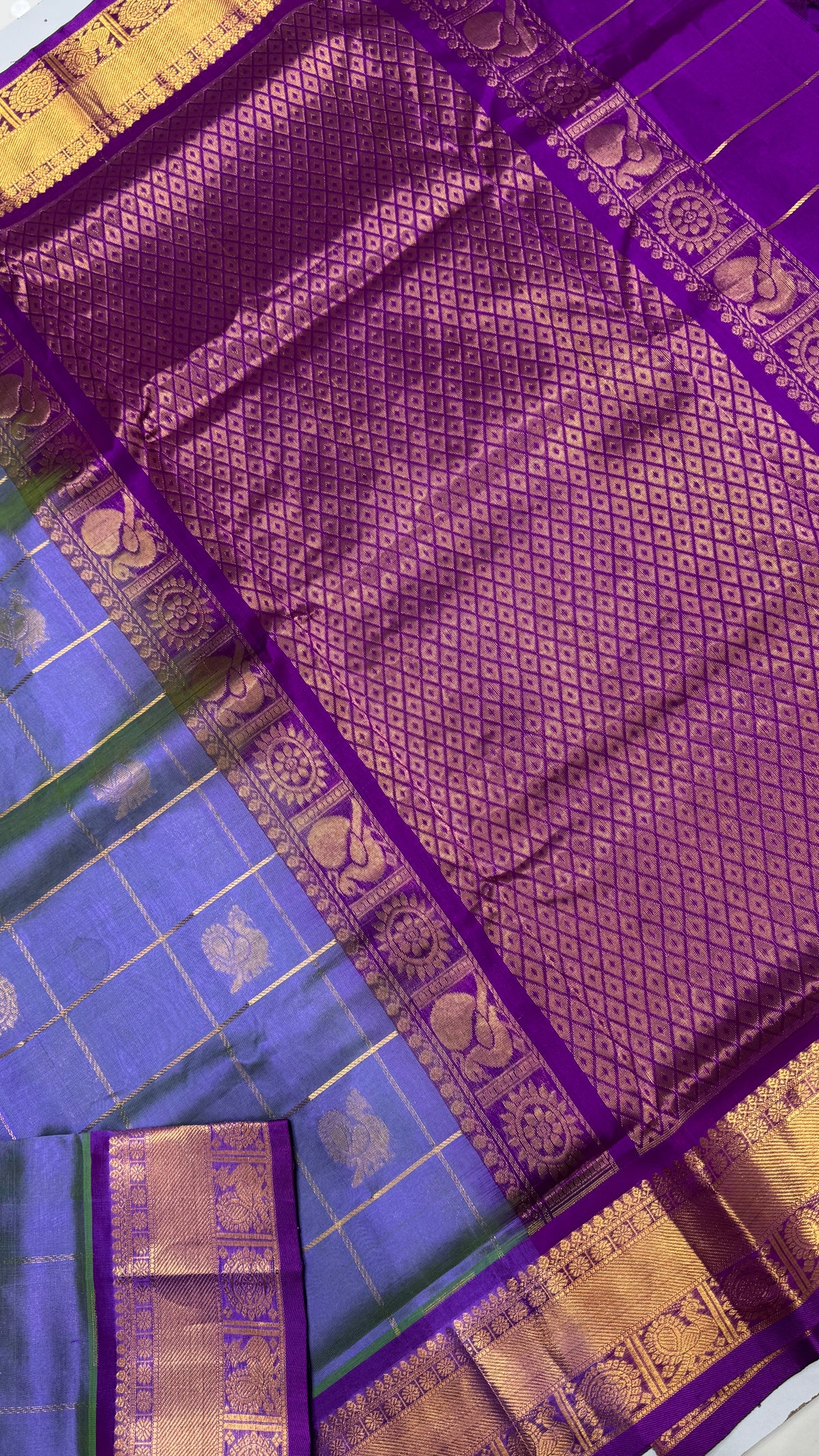 Mayil & Chakram Butta Pure Silk Cotton Saree