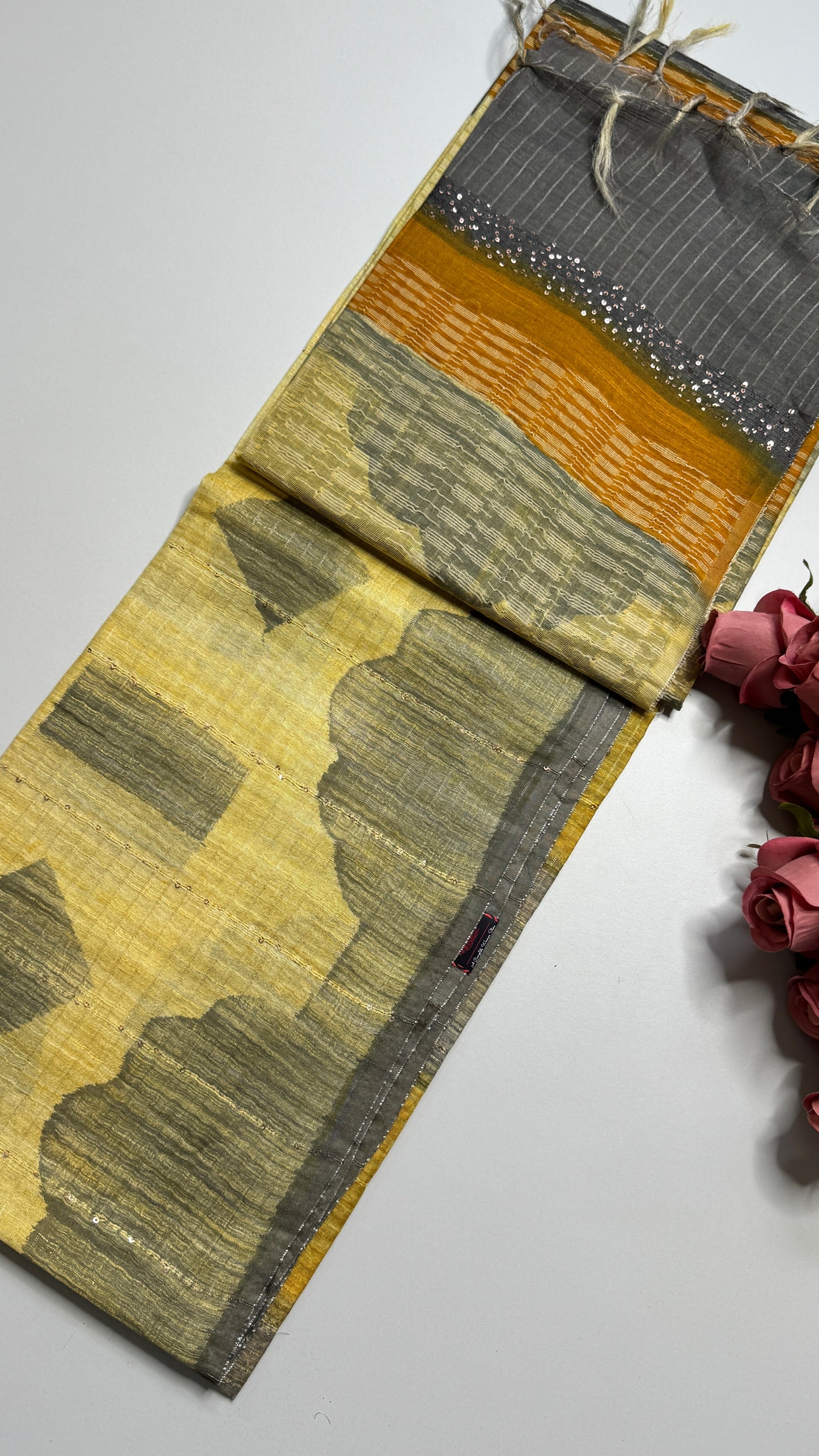 Rangkat Pattern Semi Tussar Saree