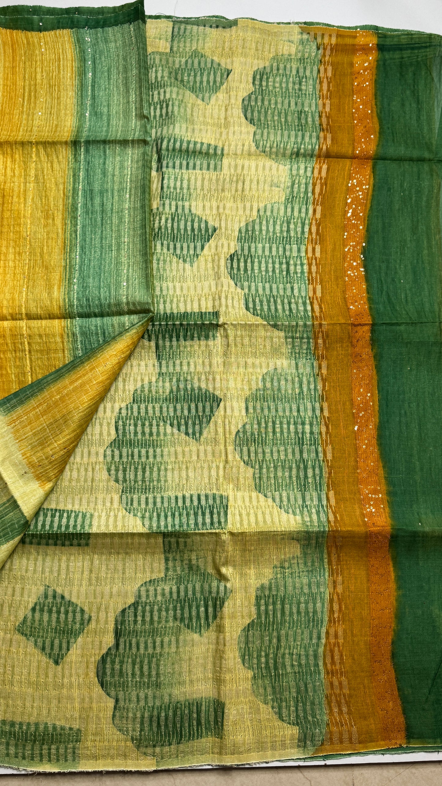 Rangkat Pattern Semi Tussar Saree