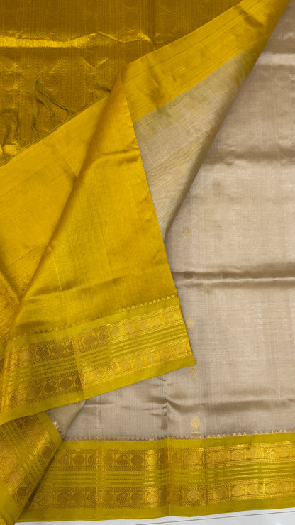 Butta Pure Silk Cotton Saree with Korvai Border