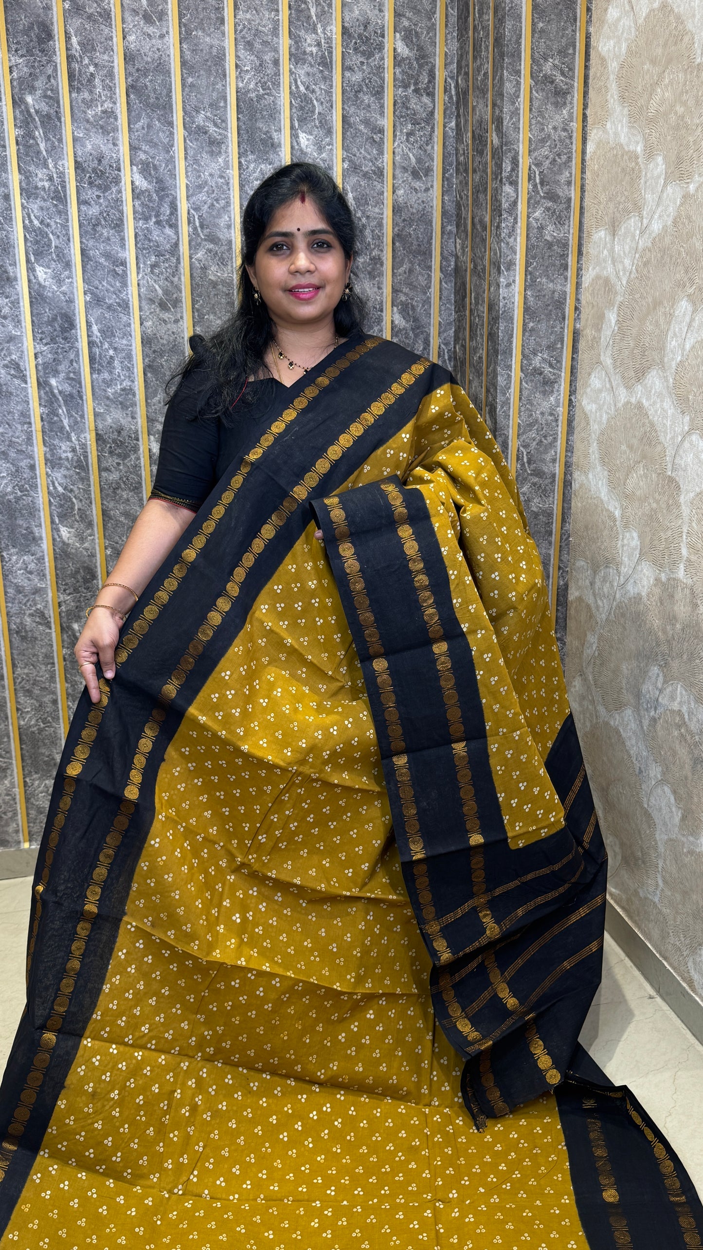 Hand Blocked Sugundi Saree